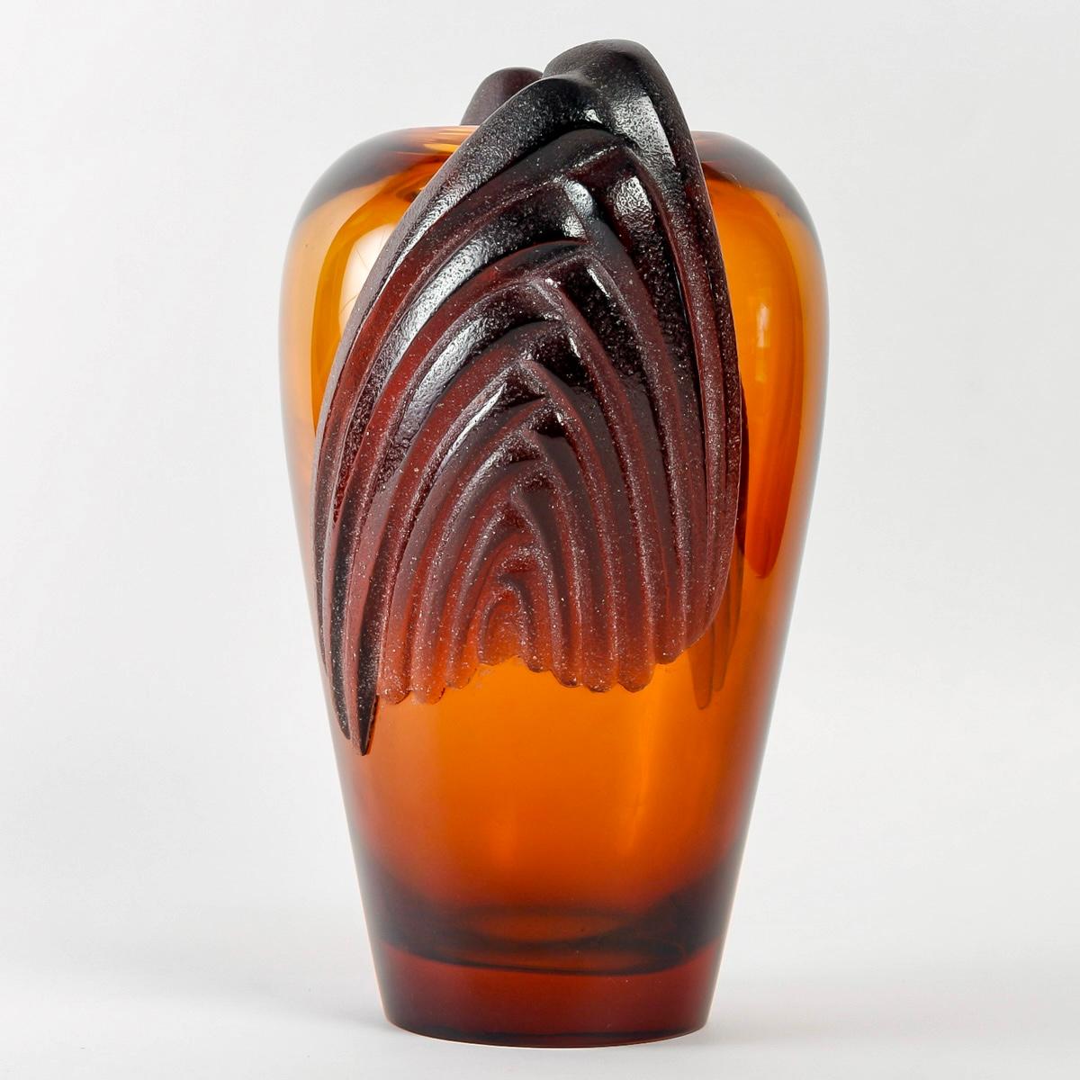 Art Deco 1978 Marie Claud Lalique - Vase Marrakech Amber Crystal