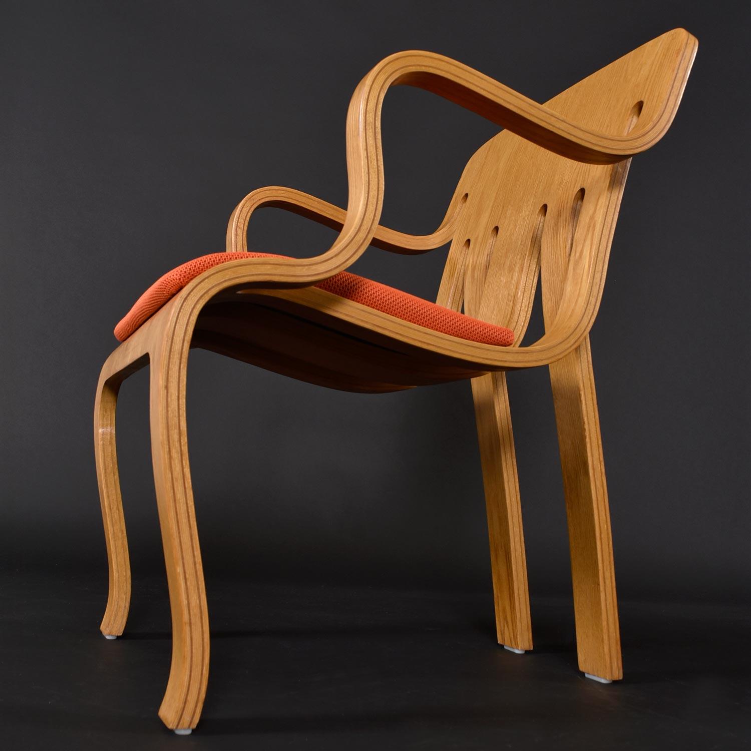 1978 Molded Plywood Armchair Set of 2 in Oak by Peter Danko for Thonet In Good Condition For Sale In Chattanooga, TN