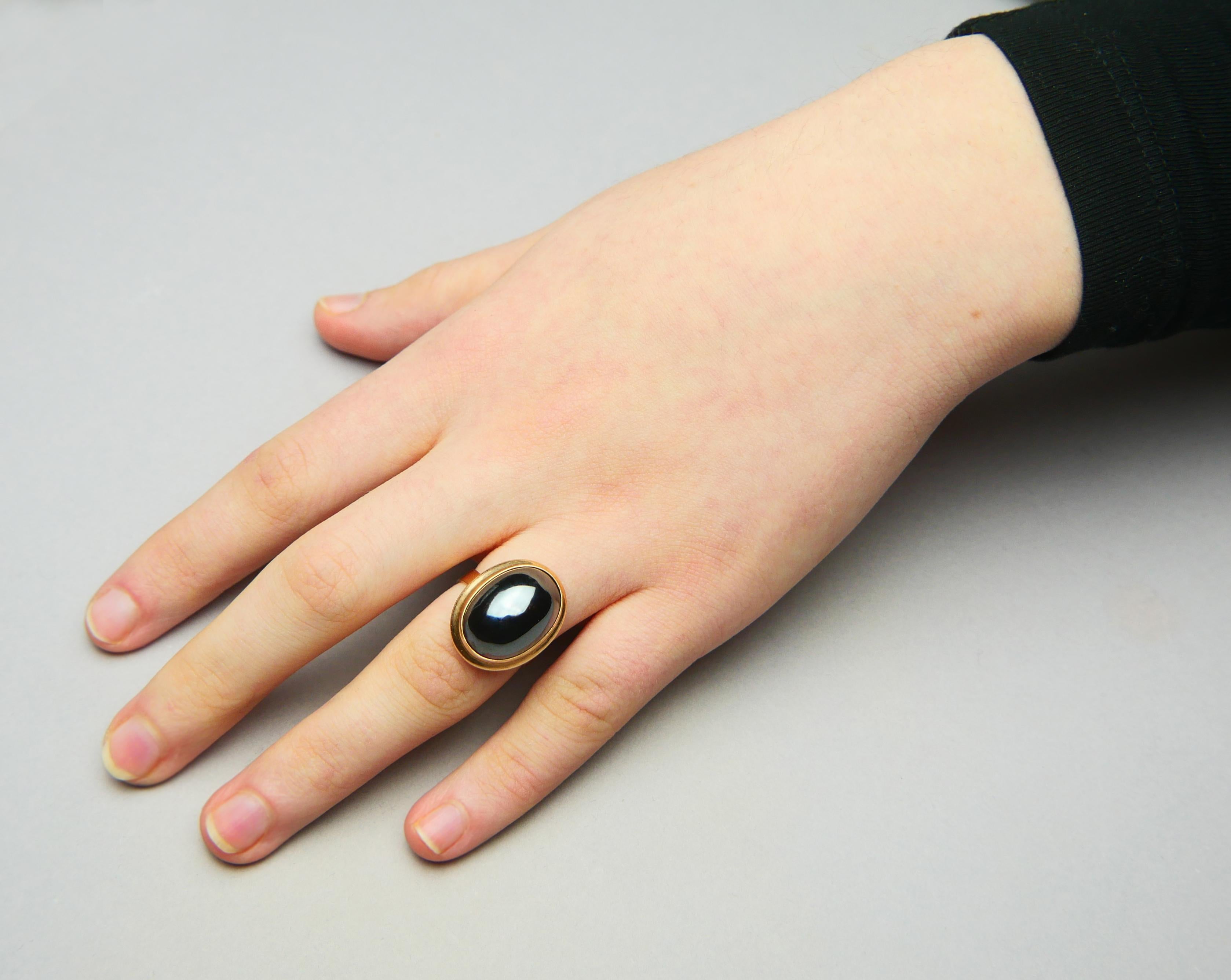 1978 Ring natürlicher Hämatit massiv 14K Gold Ø6.75 US / 7.42 gr Damen im Angebot