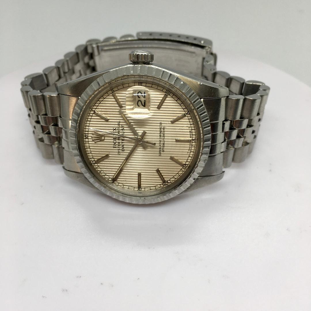 1978 Rolex Stainless Steel Datejust 16030 Tuxedo Dial Mens Watch 36MM 8 Inch en vente 1