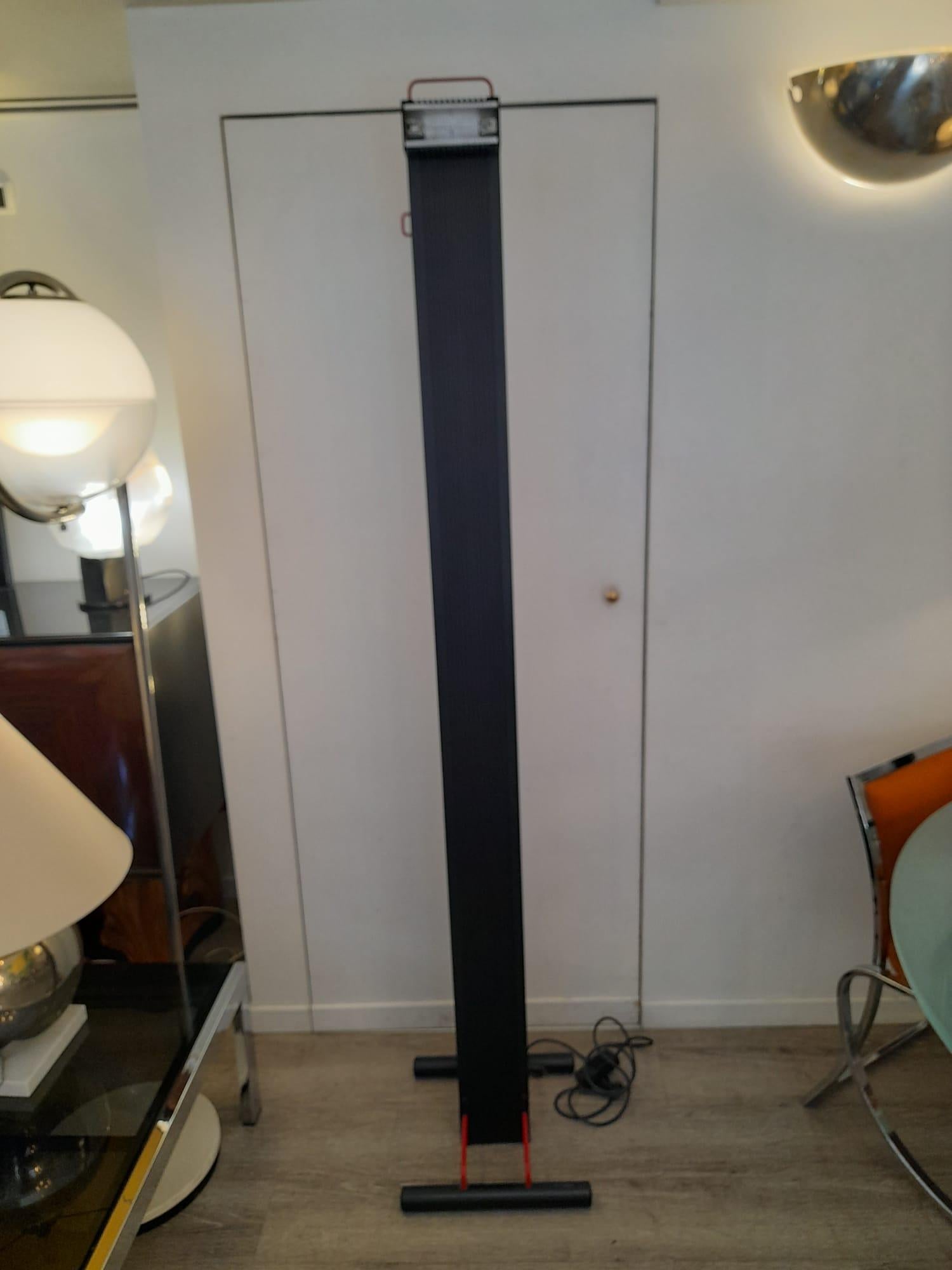 Modern 1978 Silvio Carpani Designer Stilnovo Production Zagar Black and Red Floor Lamp