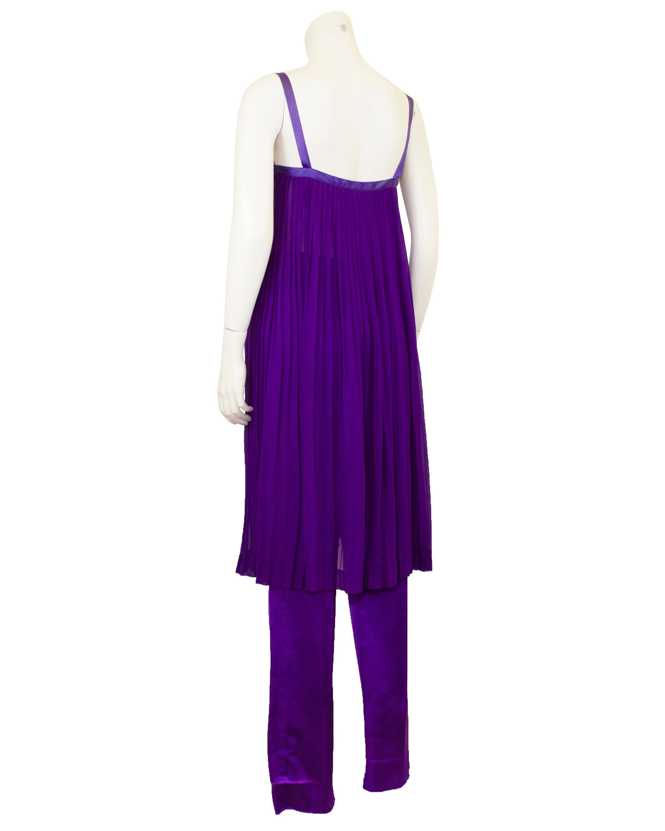 1978 Yves Saint Laurent Rive Gauche Purple Pleated and Silk Ensemble  In Good Condition For Sale In Toronto, Ontario