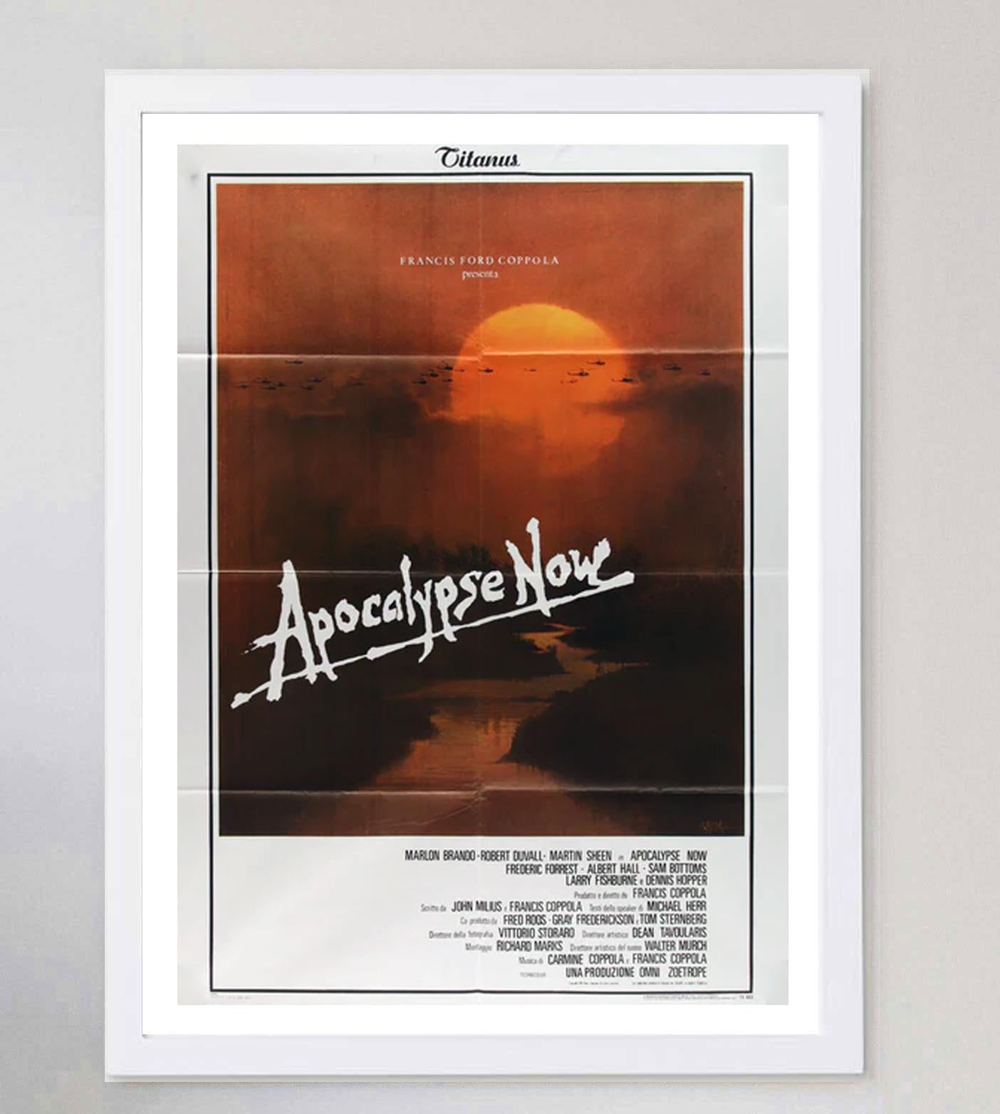 1979 Apocalypse Now (Italian) Original Vintage Poster In Good Condition For Sale In Winchester, GB
