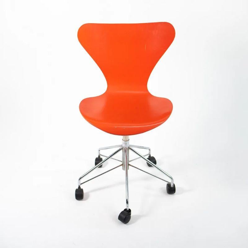 1979 Arne Jacobsen for Fritz Hansen Model 3117 Adjustable Desk Chair For Sale 3