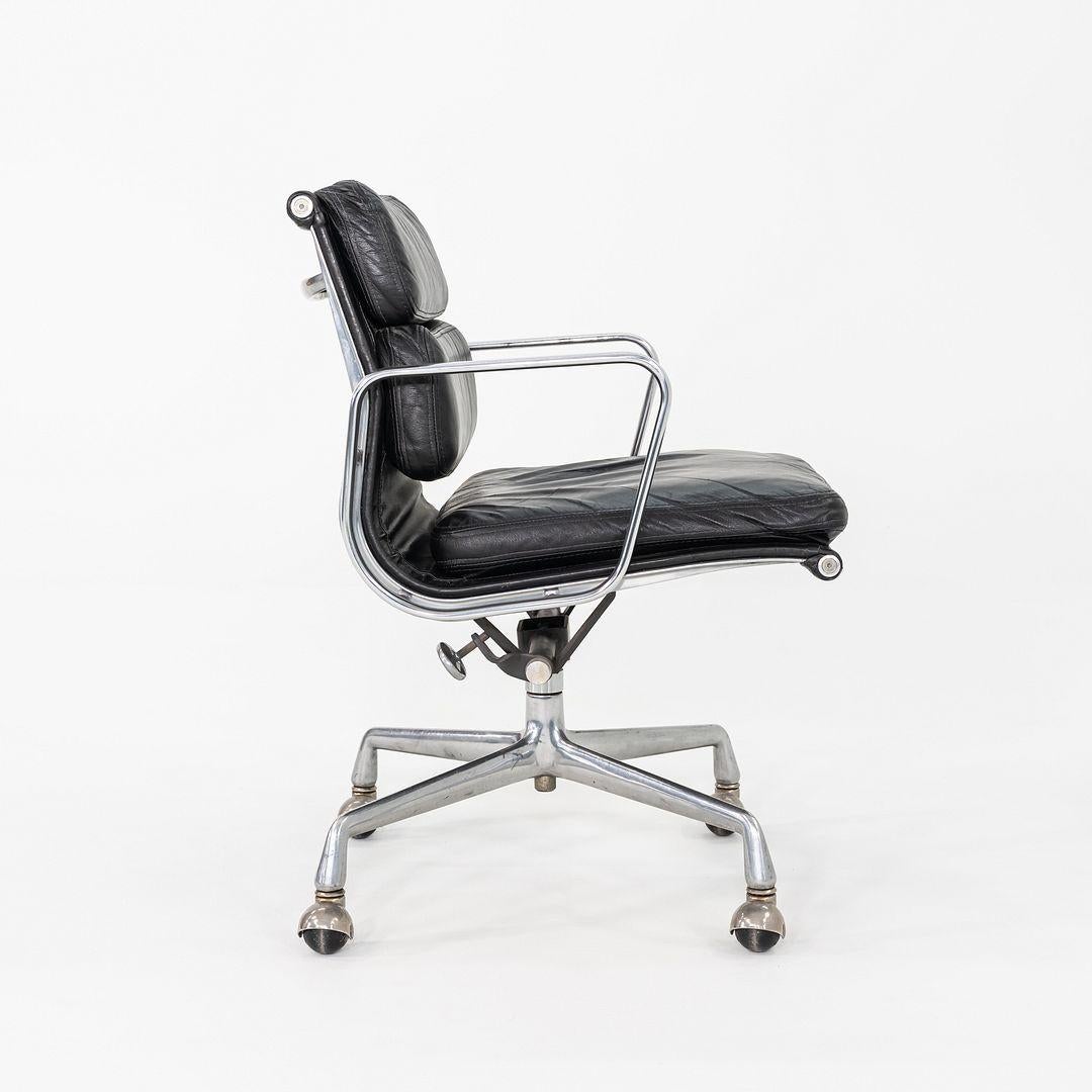 1979 Herman Miller Eames Soft Pad Management-Schreibtischstuhl aus schwarzem Leder im Angebot 4
