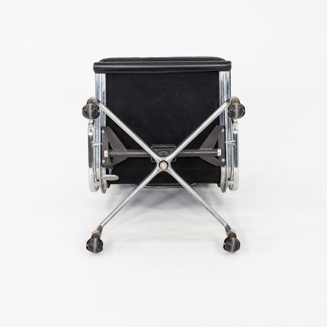 1979 Herman Miller Eames Soft Pad Management-Schreibtischstuhl aus schwarzem Leder im Angebot 1
