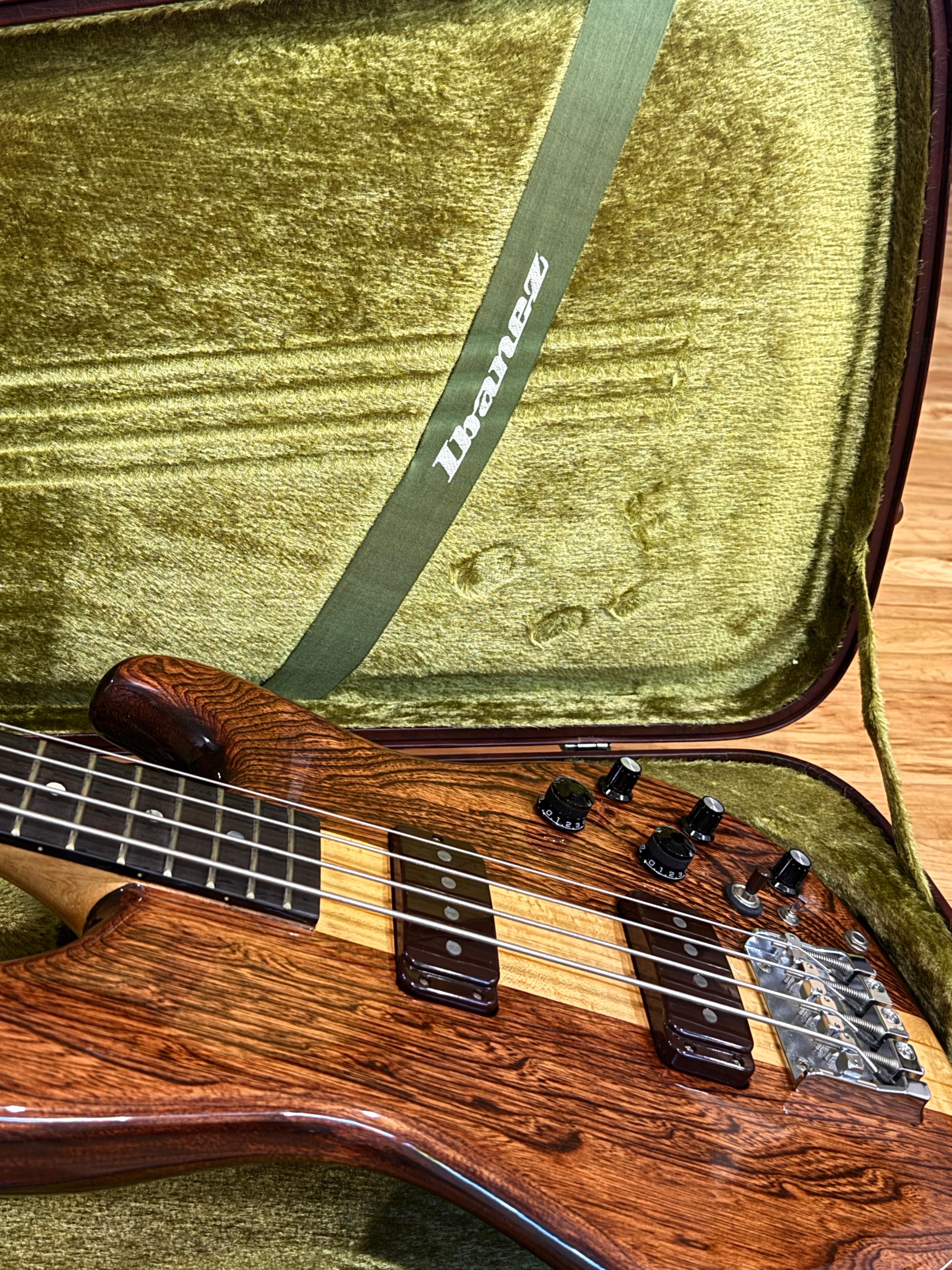 Giapponese 1979 Chitarra elettrica Ibanez Base MC-900DS in vendita