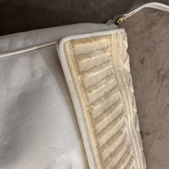 1979 Iconica borsa a tracolla in pelle e velluto bianco di Roberta Di Camerino