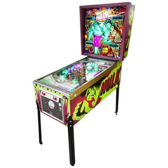 1979 Incredible Hulk' Pinball Machine