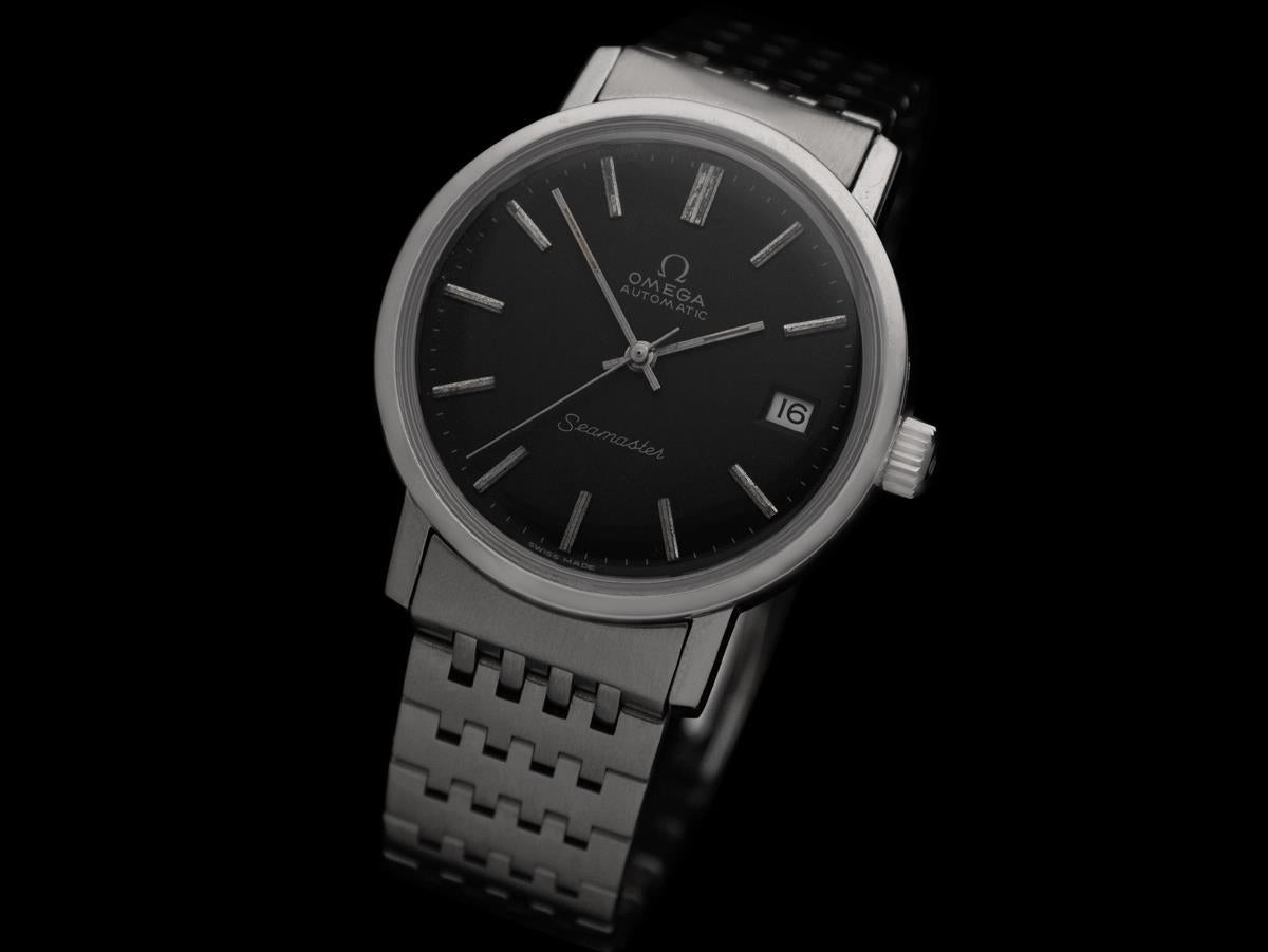 1979 Omega Seamaster Mens Vintage Watch, Automatic, Date - Stainless Steel In Excellent Condition For Sale In Suwanee, GA