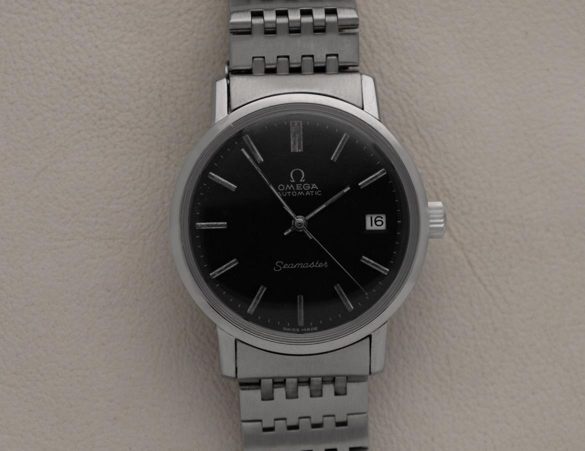 1979 Omega Seamaster Mens Vintage Watch, Automatic, Date - Stainless Steel For Sale 4