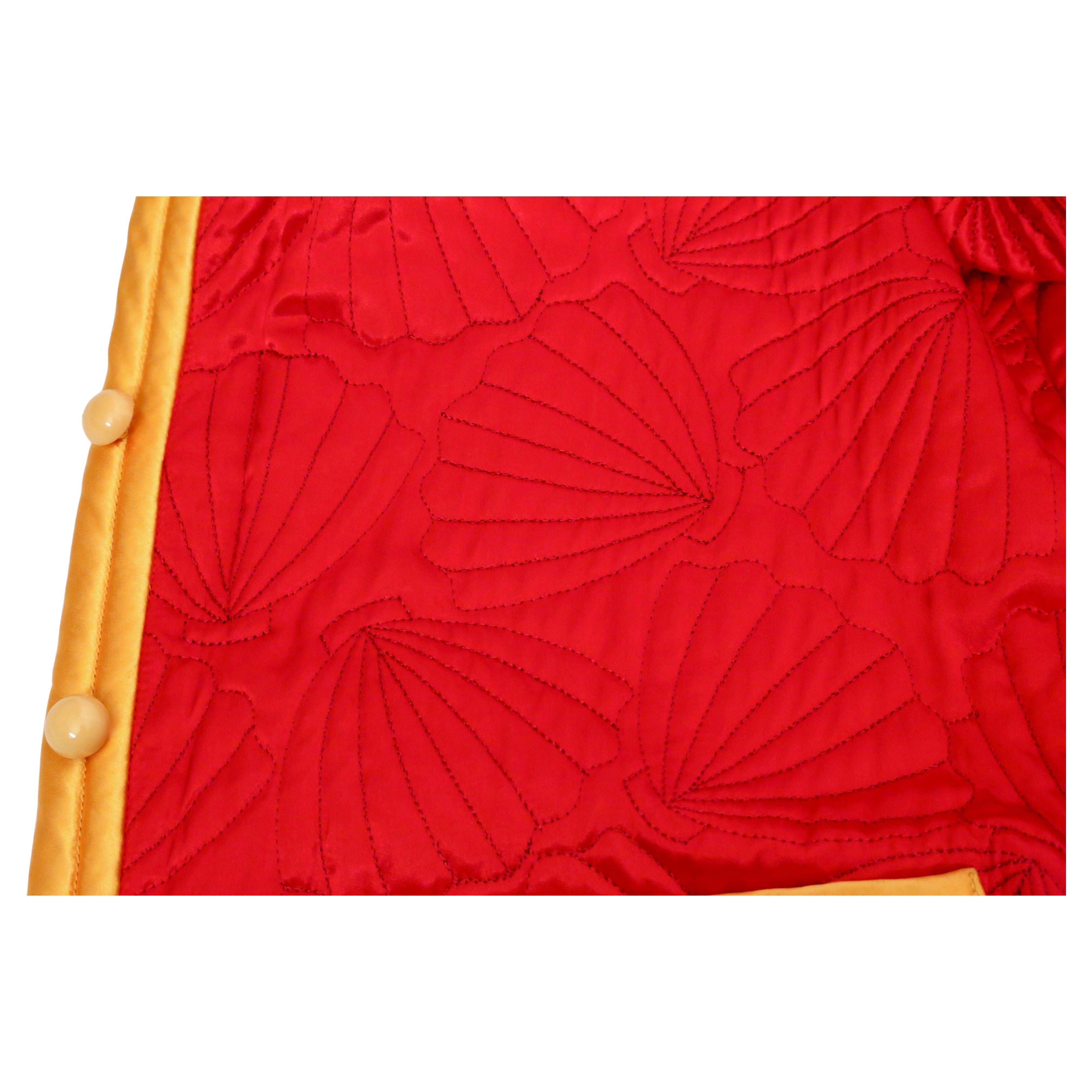 1979 SAINT LAURENT red satin RUNWAY jacket with seashell embroidery en vente 6