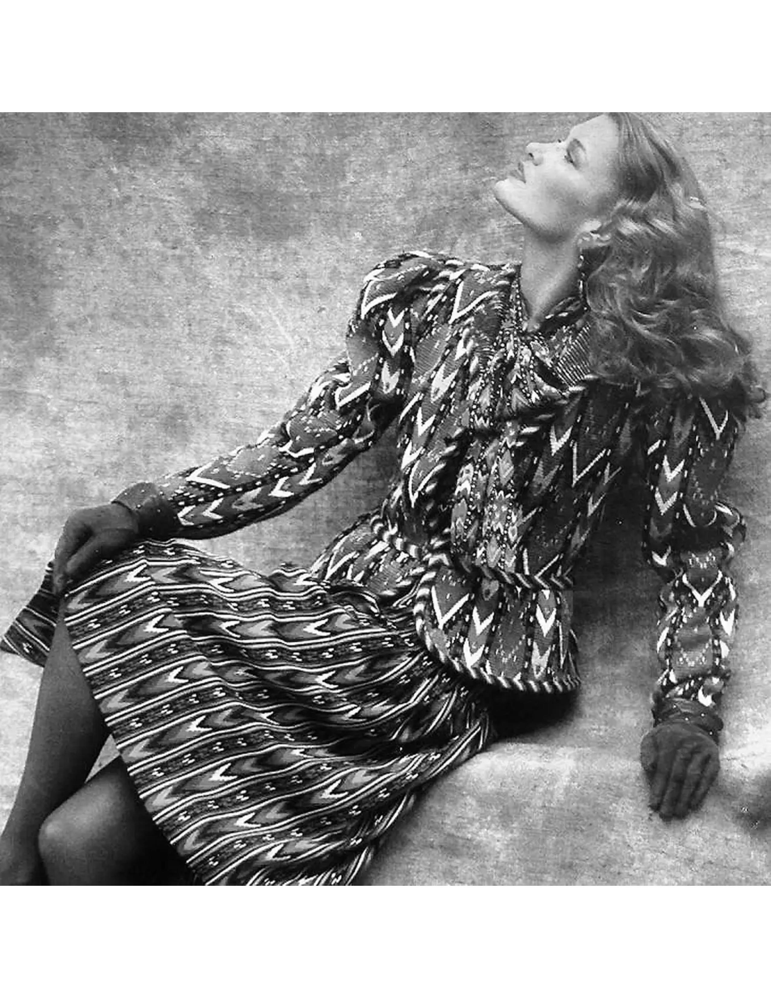 1980 YVES SAINT LAURENT bright Ikat sweater coat For Sale 4