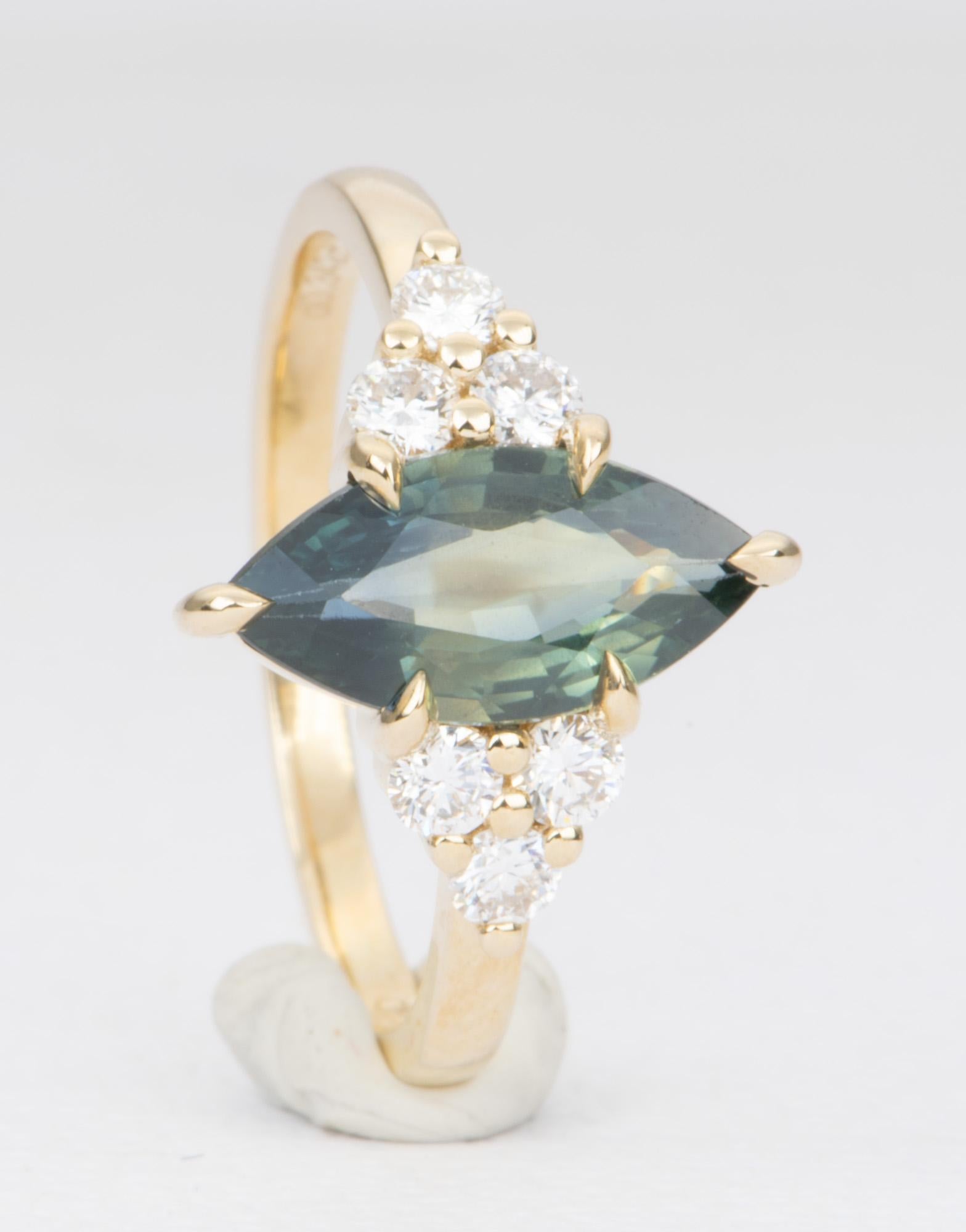 1.97 Karat Marquise Blau Grün Saphir 14 Karat Gelbgold Ring AD1844-2 im Zustand „Neu“ in Osprey, FL