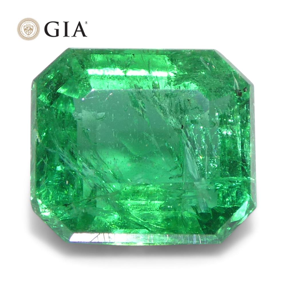 1.97ct Octagonal/Emerald Cut Green Emerald GIA Certified Zambia (F2) en vente 1
