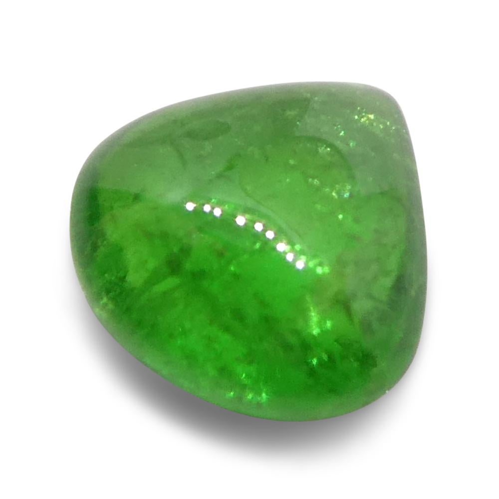grenat tsavorite vert cabochon poire de 1,97 carat du Kenya, non chauffé en vente 2
