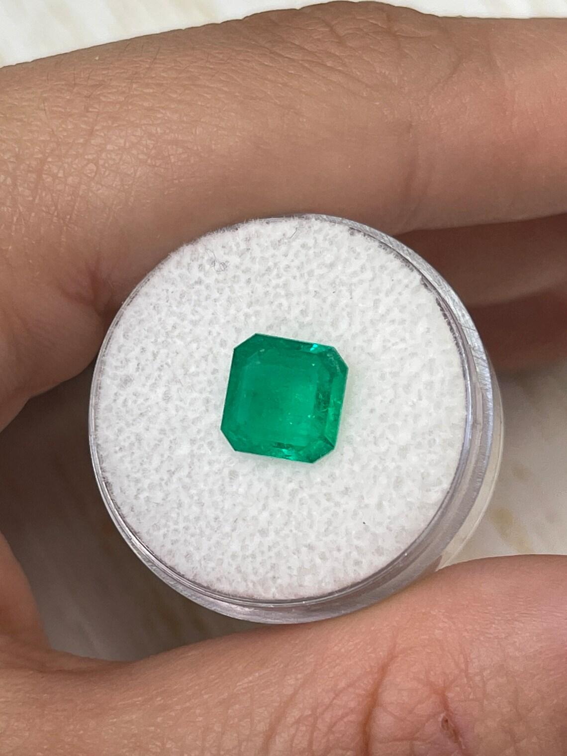 1.97ct Spready Muzo Green Colombian Emerald 8.5x8.5mm Asscher Cut May Birthstone In New Condition For Sale In Jupiter, FL