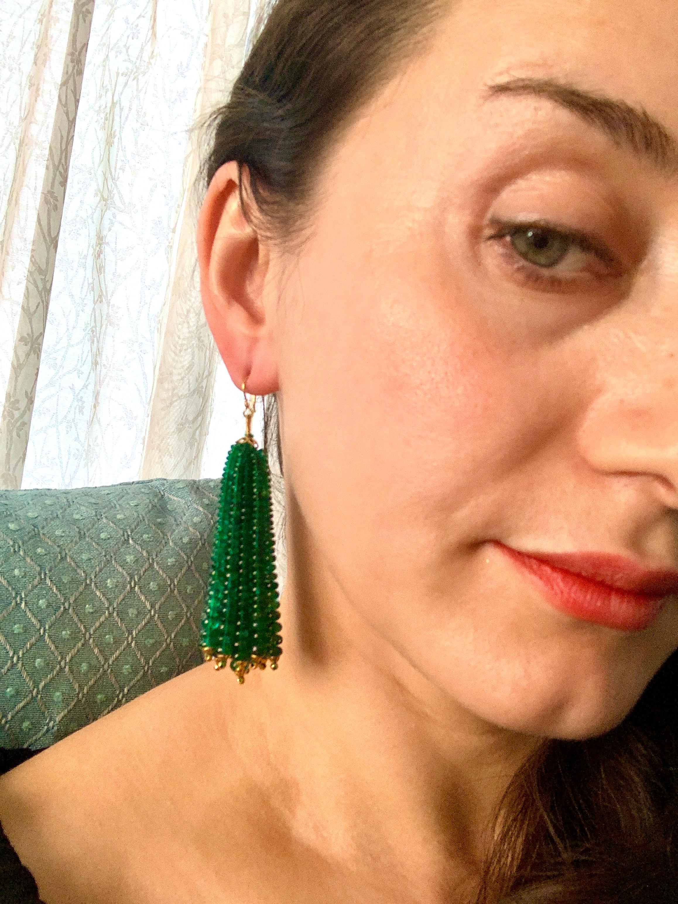 198 Carat Colombian Emerald Beads Hanging Drop Earrings 18 Karat Gold For Sale 6
