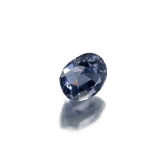 Spinelle bleu cobalt naturel de 1,98 carat provenant de Birmanie