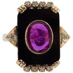 1.98 Carat Ruby Onyx Diamond Yellow Gold Cocktail Ring