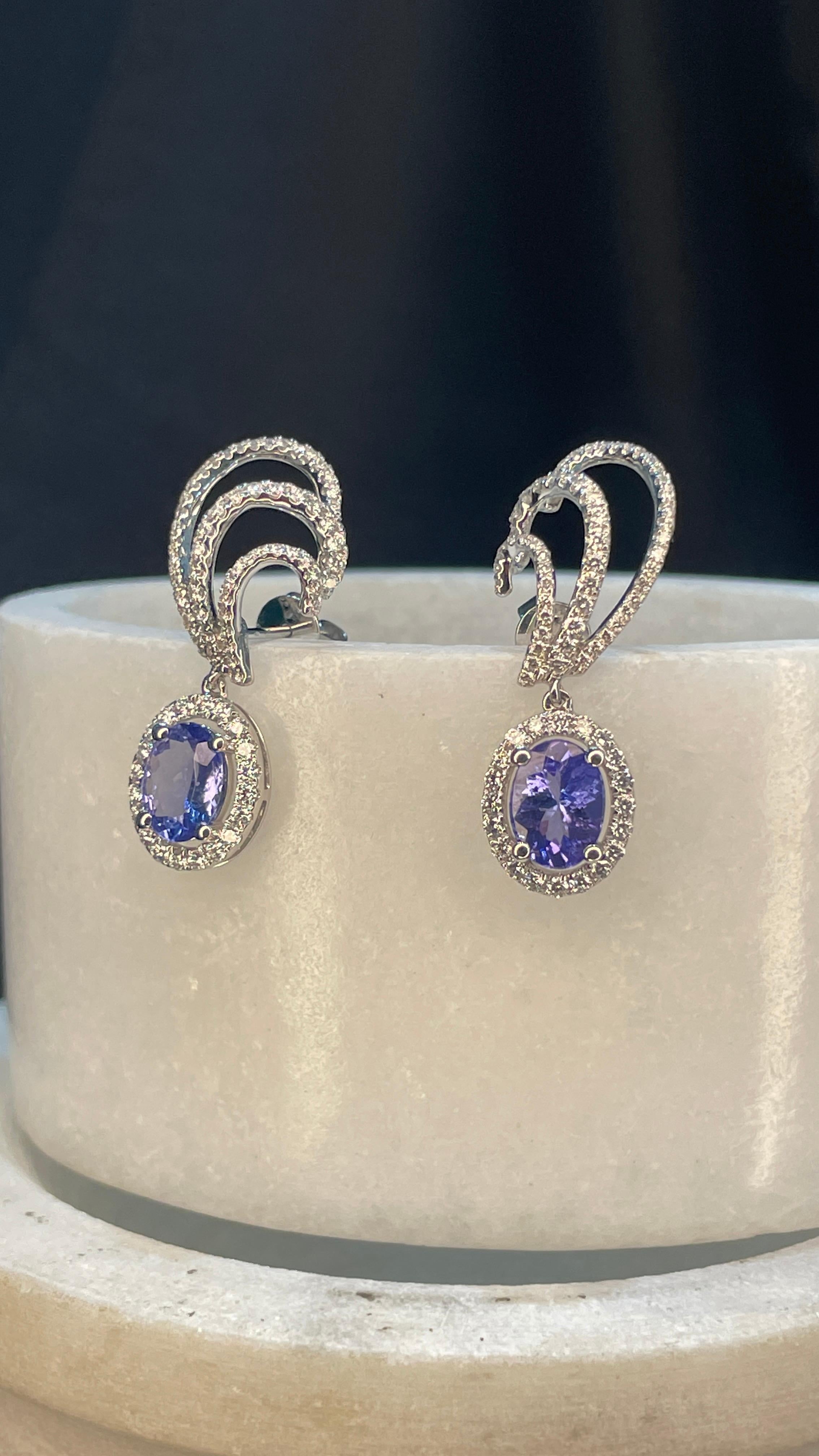1.98 Carat Tanzanite and Diamond Designer Stud Earrings in 14K White Gold In New Condition For Sale In Houston, TX