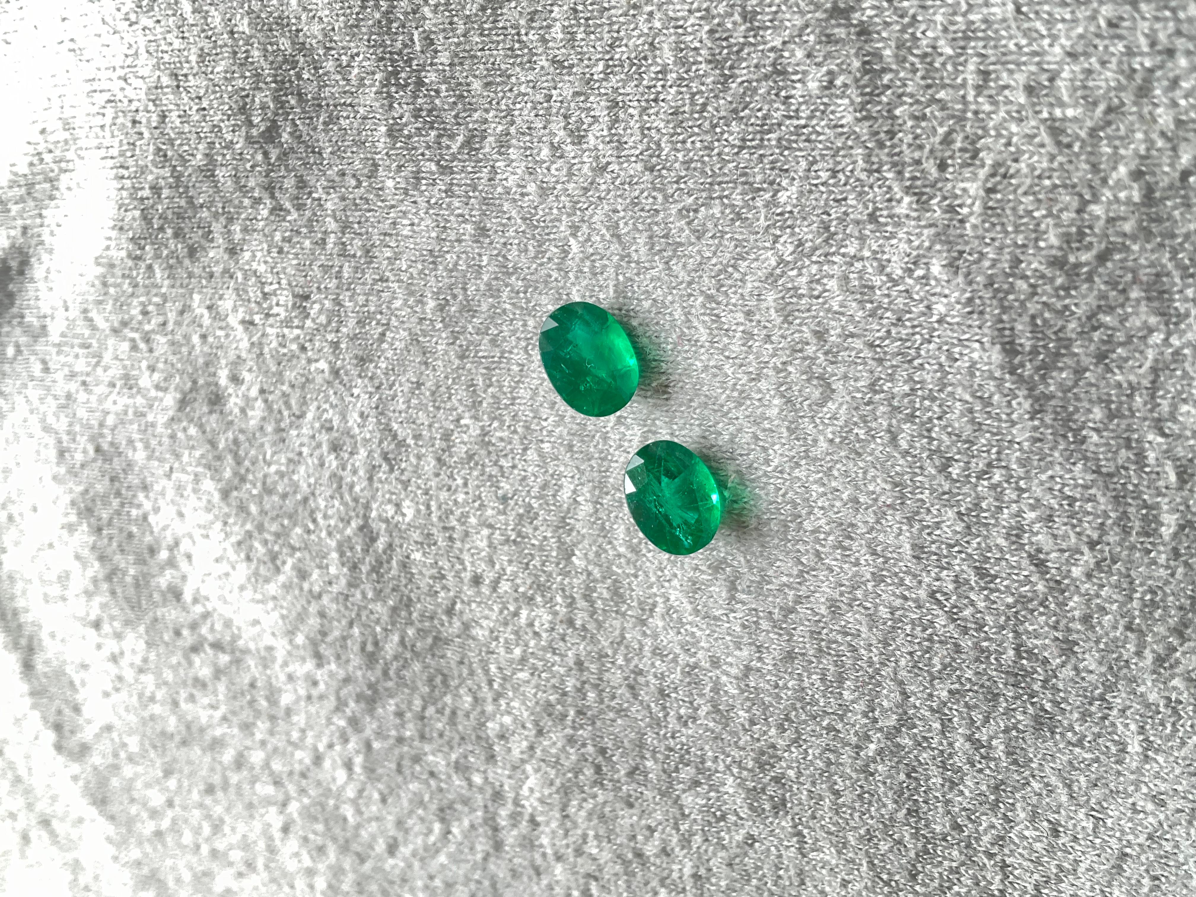 1.98 carats Zambian Emerald Oval pair Cut stone for fine Jewelry Natural Gemstone
Weight: 1.98 Carats
Size: 7x5 MM
Pieces: 2
Shape: Oval