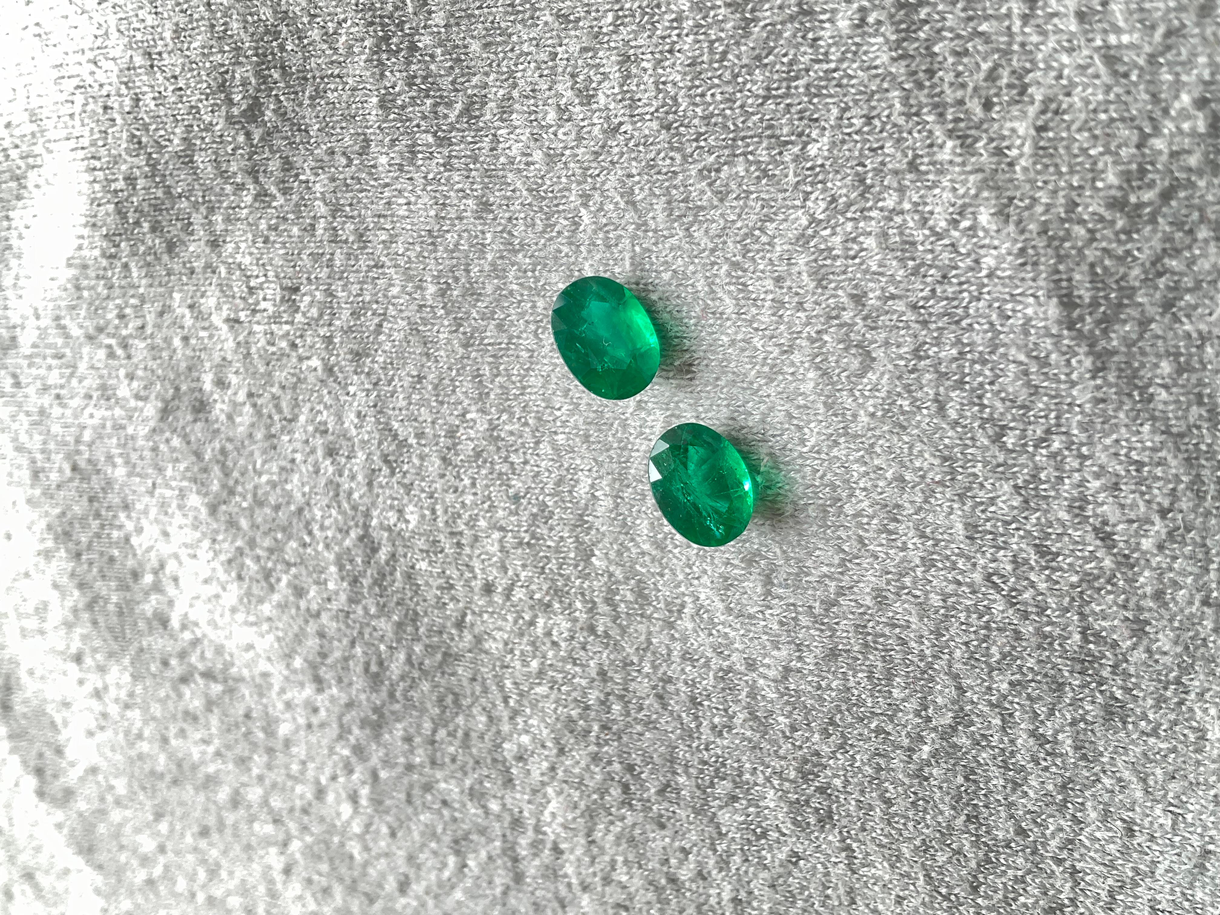 Art Deco 1.98 Carats Zambian Emerald pair faceted stone for fine Jewelry Natural Gemstone For Sale
