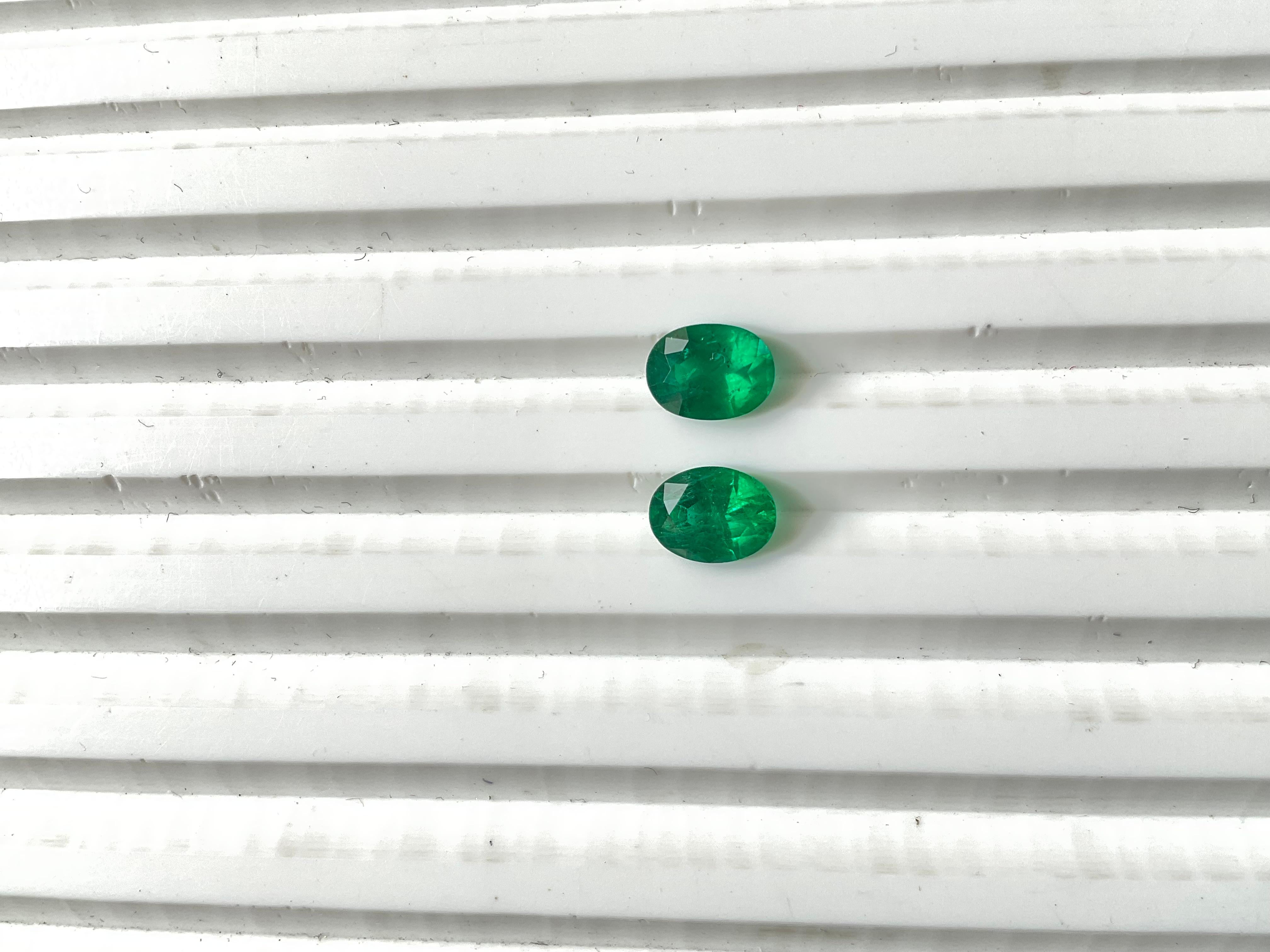 1.98 Carats Zambian Emerald pair faceted stone for fine Jewelry Natural Gemstone For Sale 1