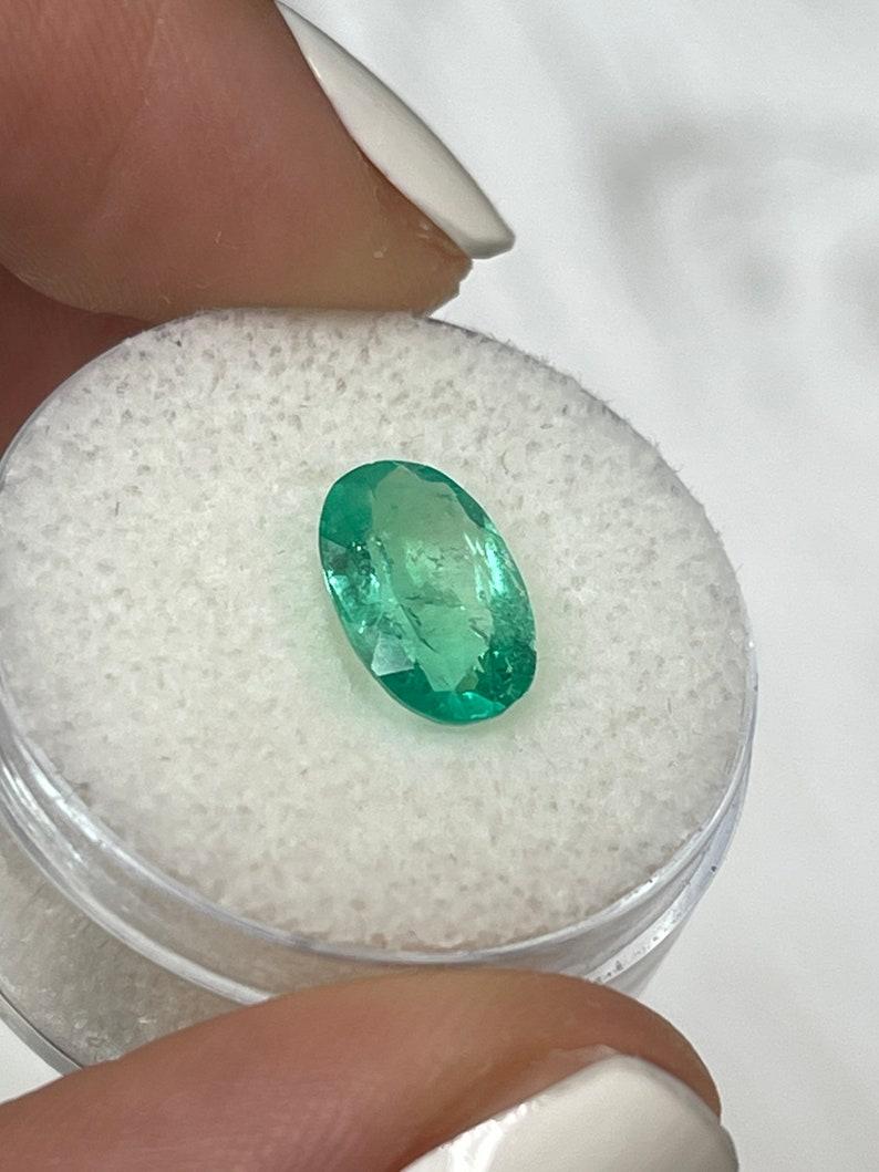 1,98 Ct 11x7 Elongated Green Colombian Oval Emerald Loose Gemstone In condizioni Nuovo in vendita a Jupiter, FL