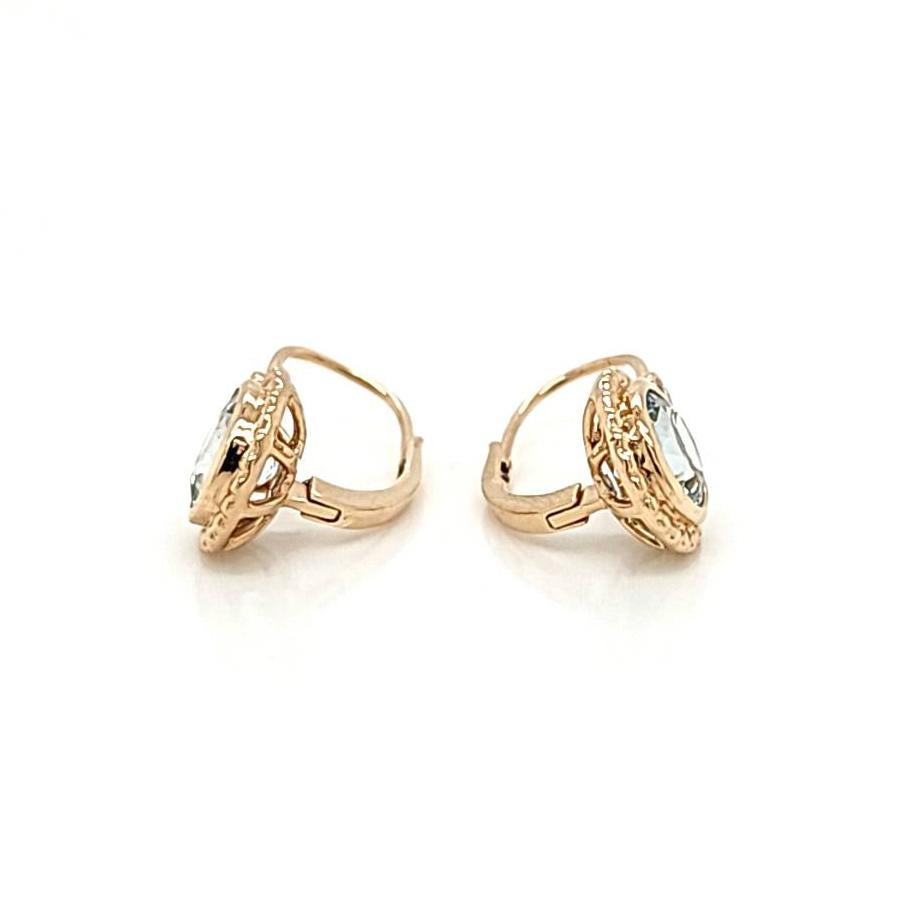 1.98 CT Aguamarina Natural 0.07CT Diamantes Pendientes de Oro Amarillo de 14K en Excelente estado para la venta en Los Angeles, CA