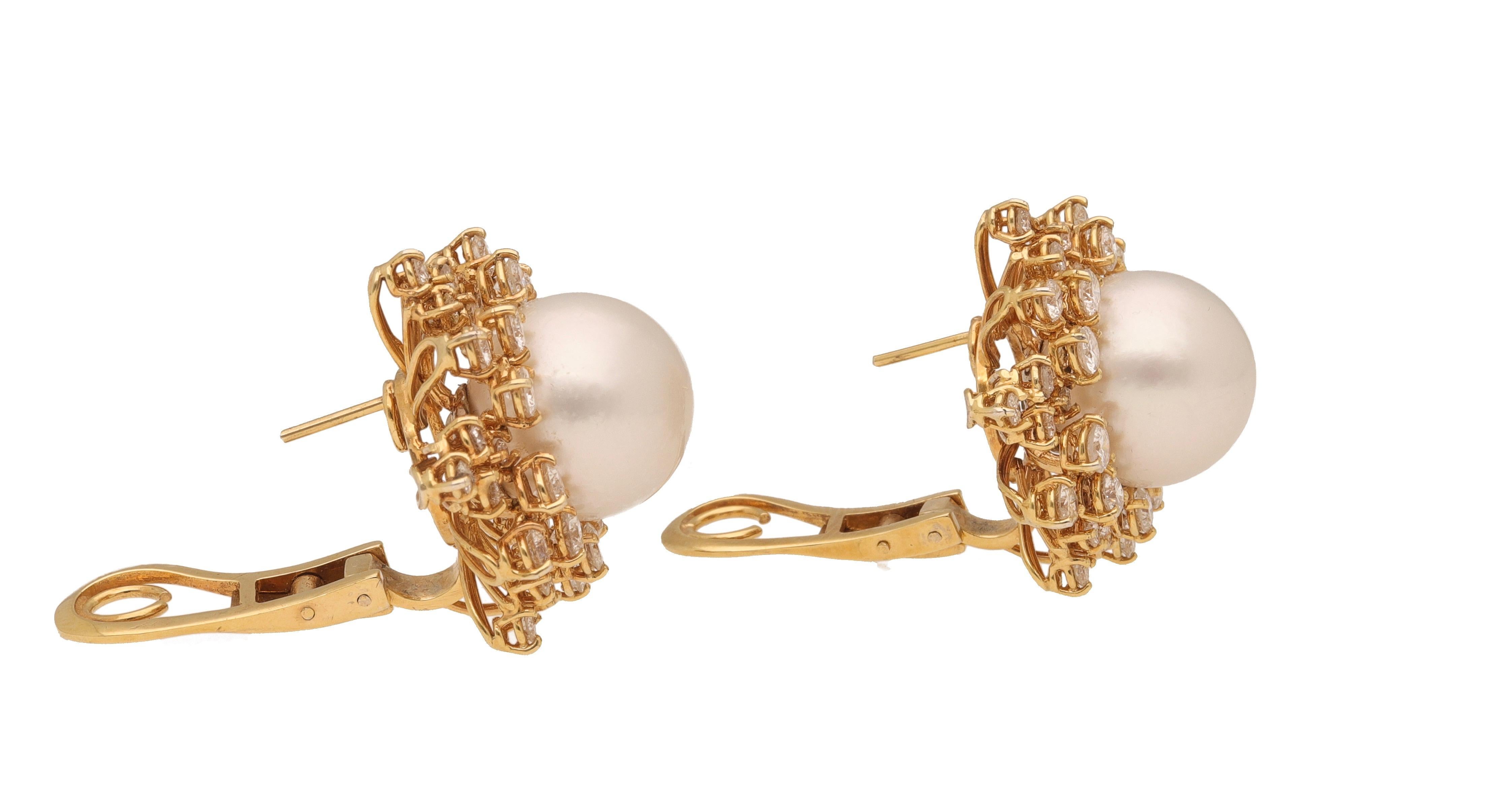 Women's 1980 18 Karat Yellow Gold Diamonds South Sea Pearls Earrings For Sale