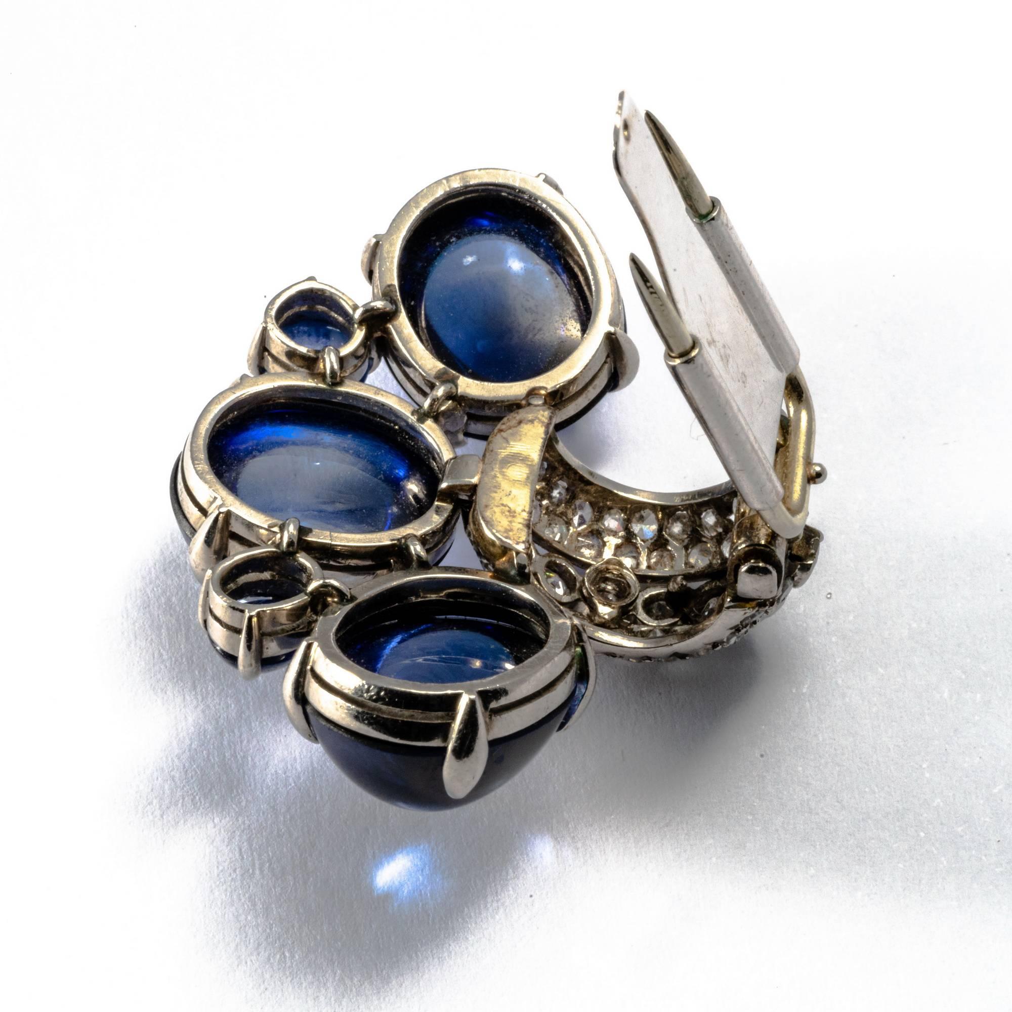1980-1990 Cabochon Diamond and Sapphire 18K Gold Set Earrings and Pin Brooch For Sale 2