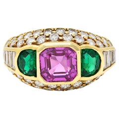 1980 4.60 Carats Pink Sapphire Emerald Diamond 18 Karat Yellow Gold Bombay Ring