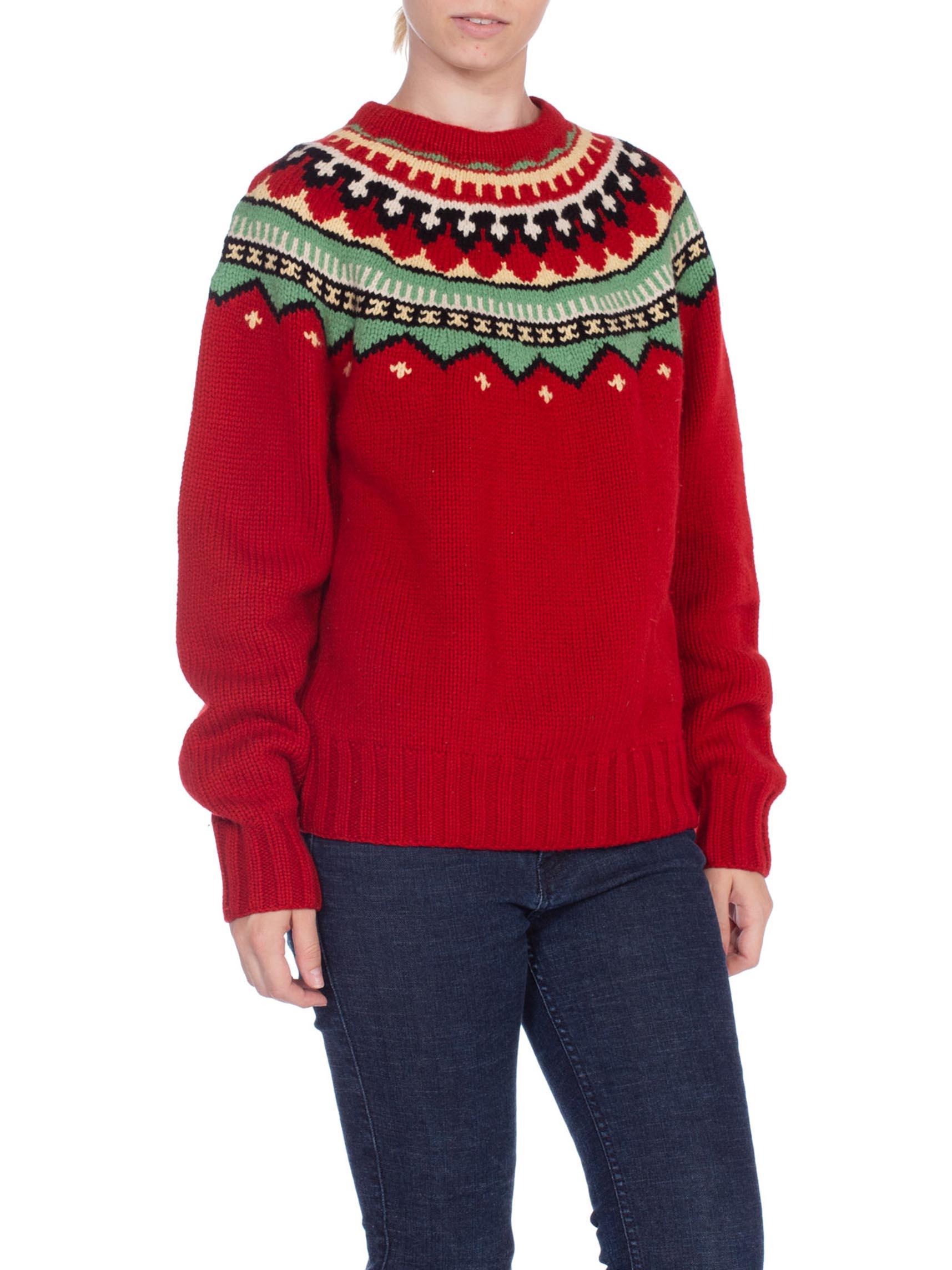 2000S Pull en laine rouge tricoté à la main à motif indigène en vente 2