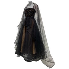 1980 Albert Capraro Couture Schwarzes trägerloses Kleid aus Tüll und perlenbesetzter Spitze mit Foulard