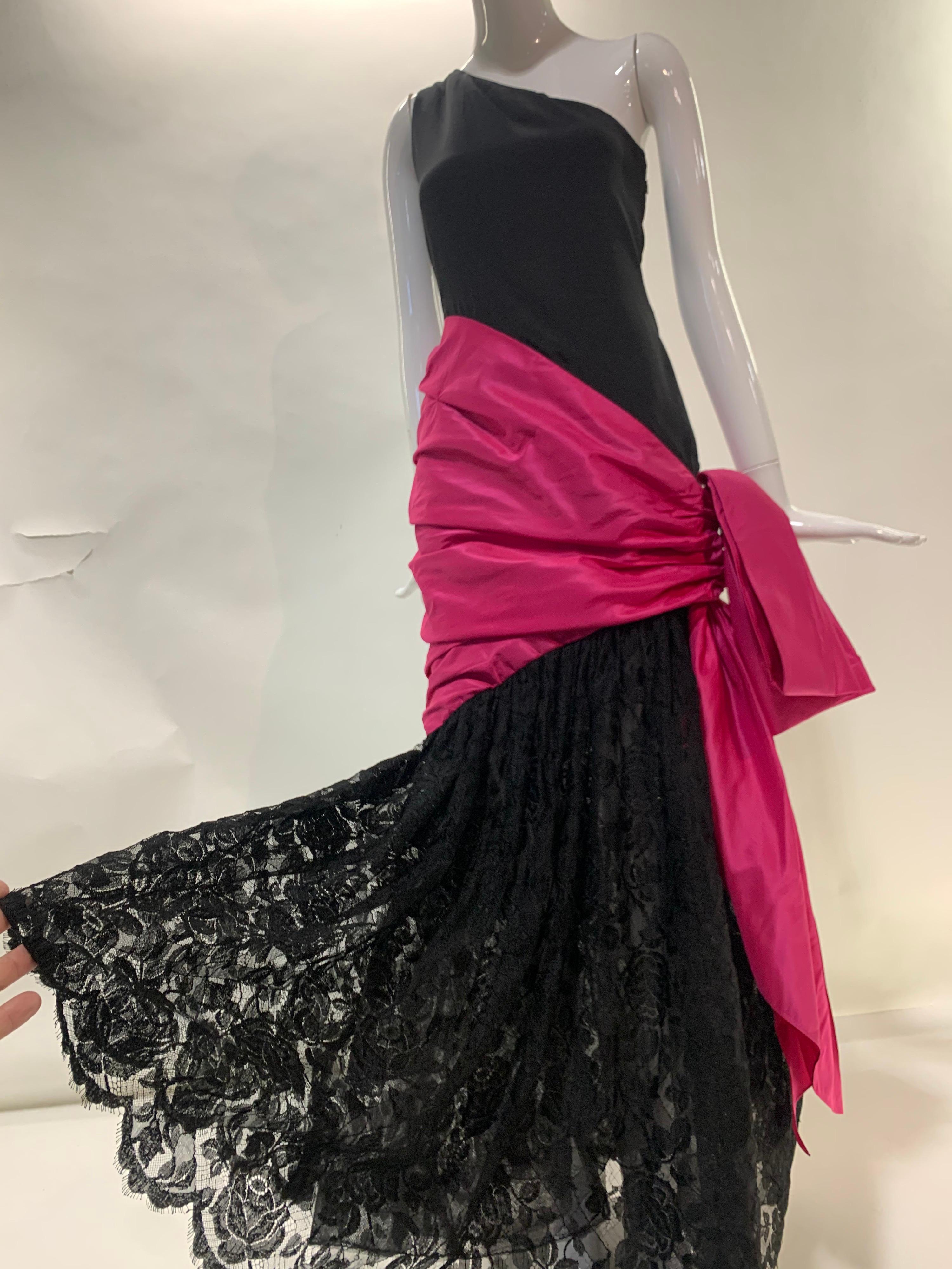 1980 Bill Blass Black Silk Crepe One-Shoulder Gown w/ Lace Skirt and Fuchsia Bow For Sale 9