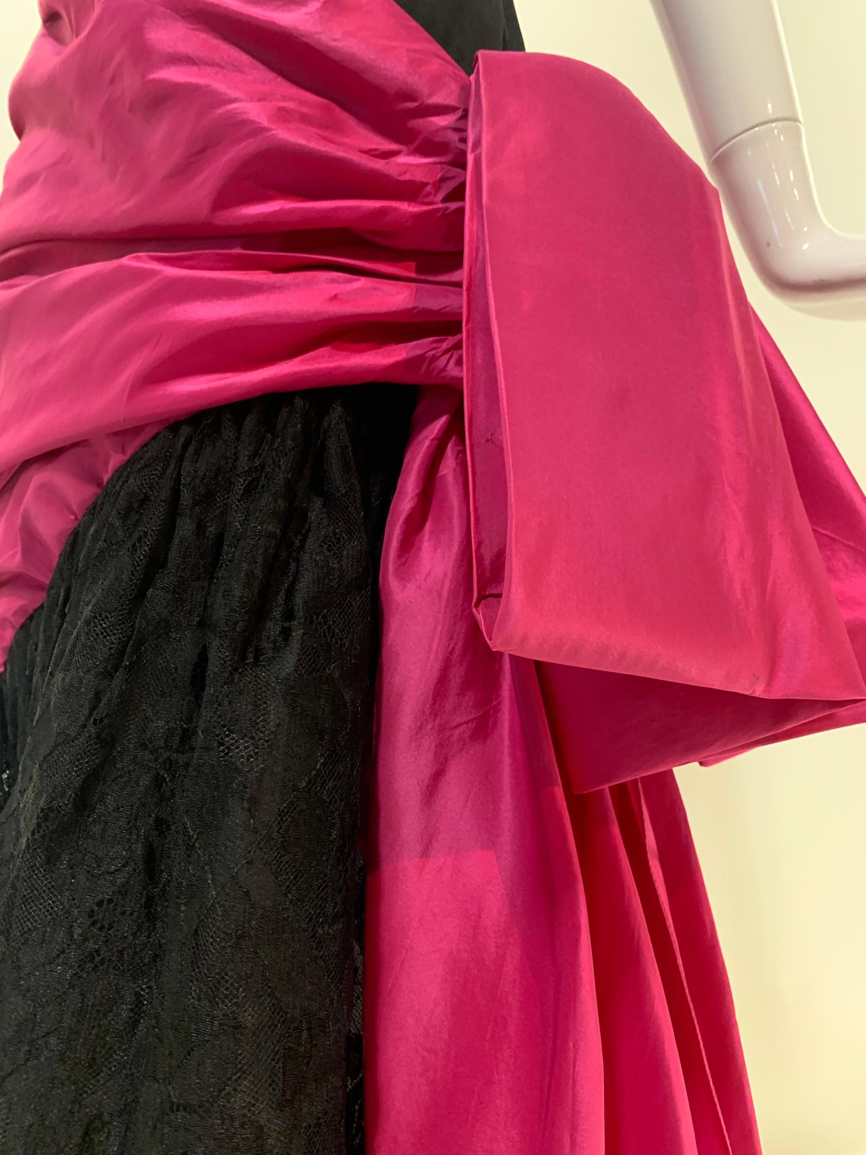 1980 Bill Blass Black Silk Crepe One-Shoulder Gown w/ Lace Skirt and Fuchsia Bow For Sale 15