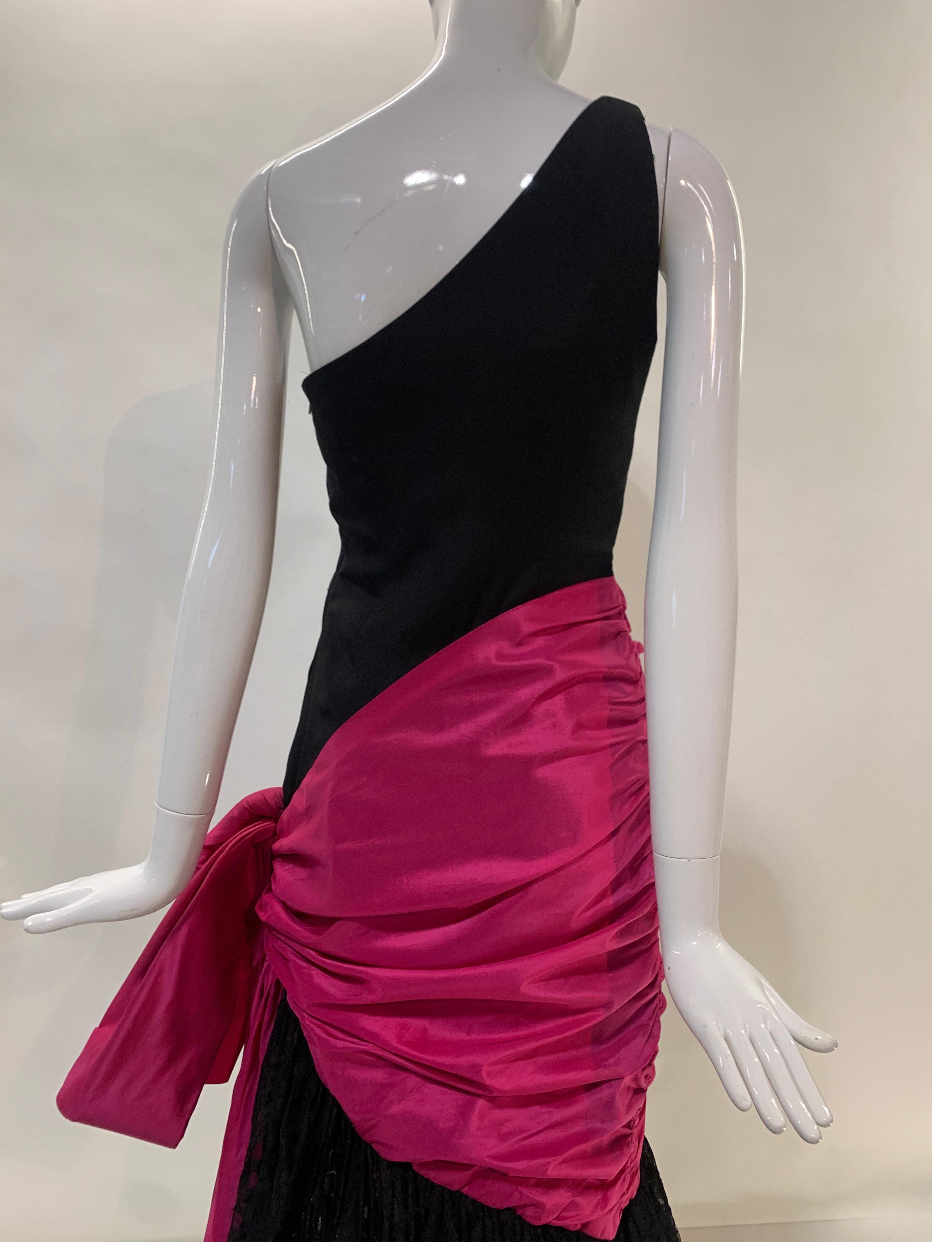 1980 Bill Blass Black Silk Crepe One-Shoulder Gown w/ Lace Skirt and Fuchsia Bow For Sale 5
