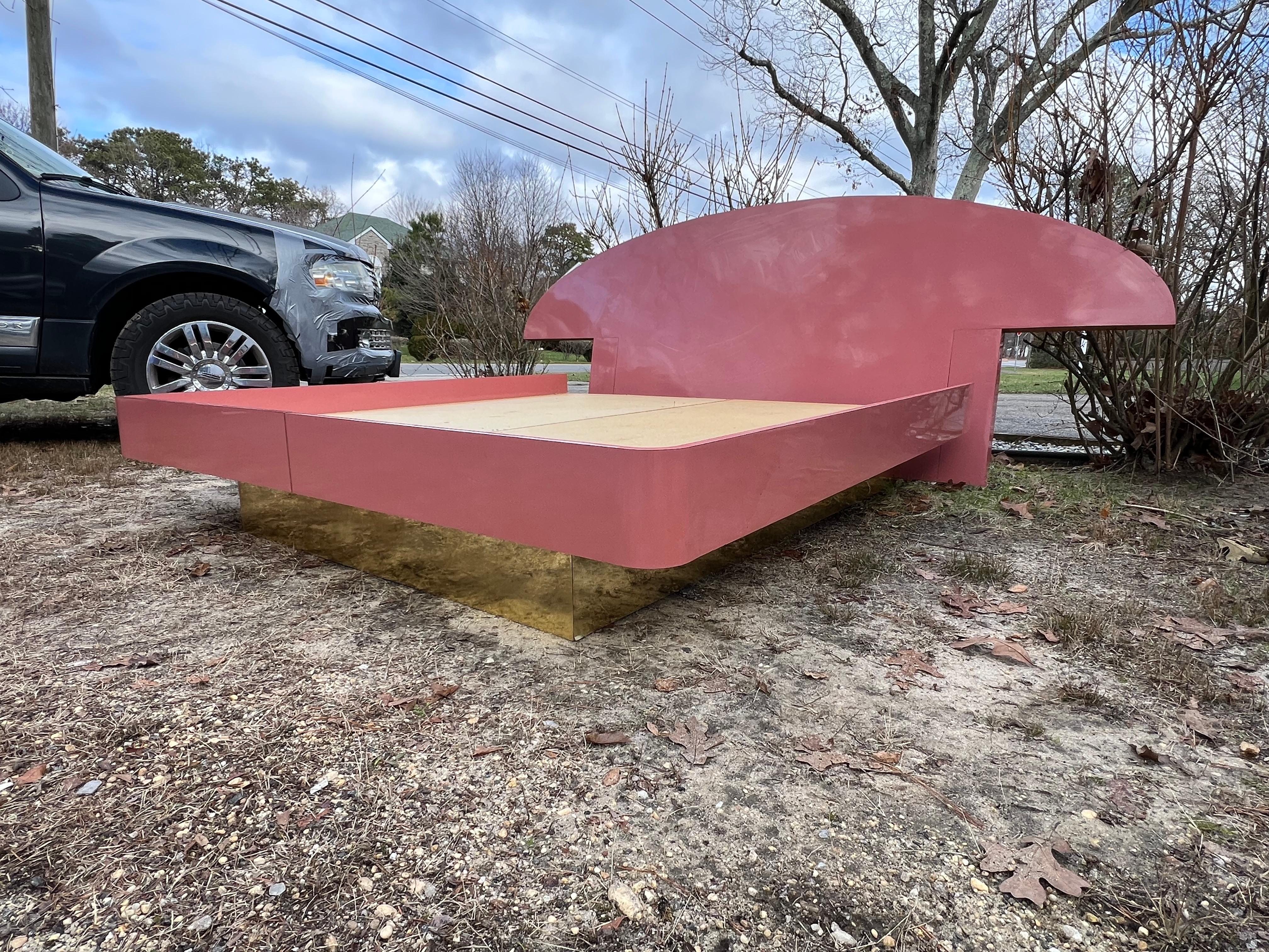 Post-Modern 1980 Blush Pink Laminated King Size Headboard Floating Platform For Sale