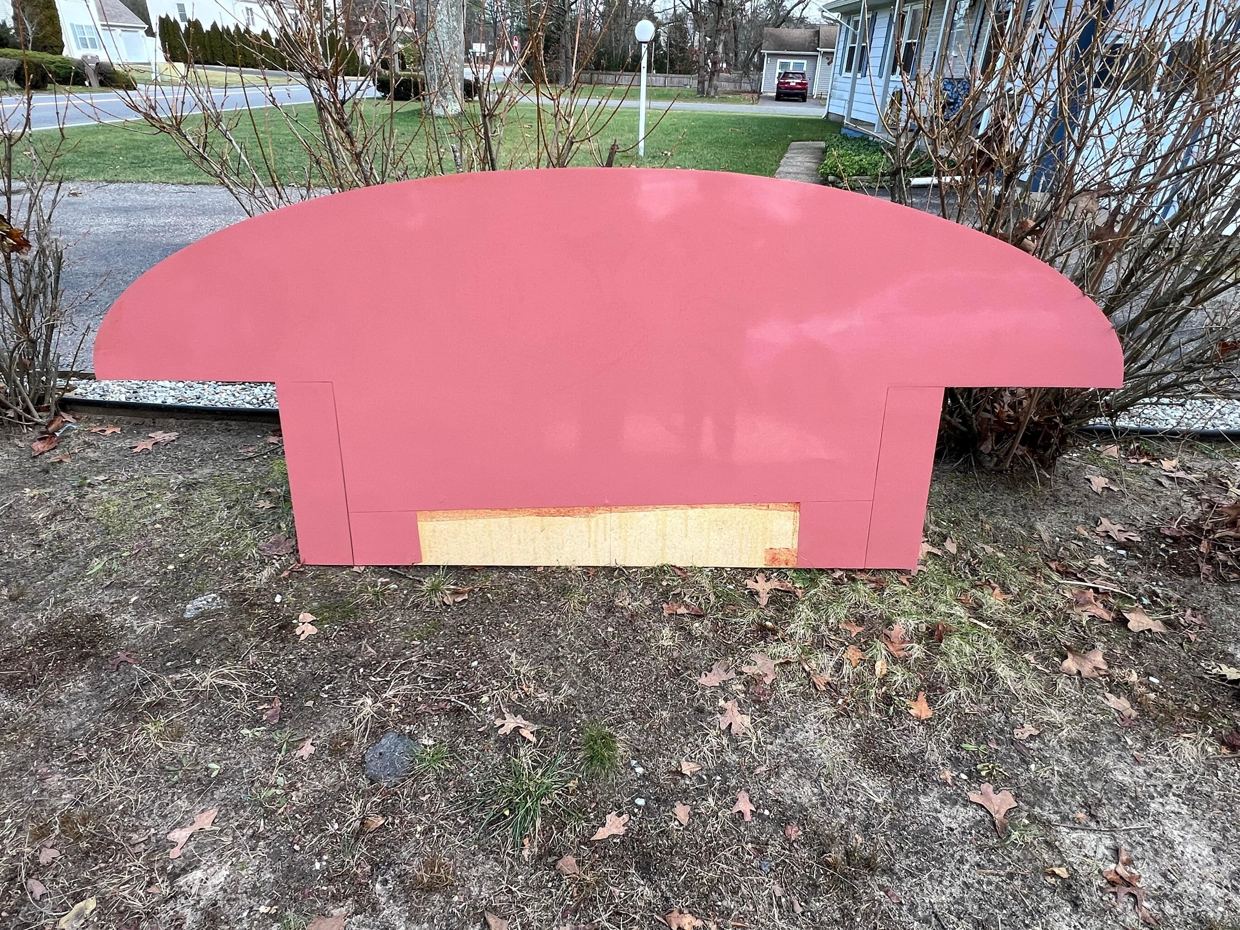 1980 Blush Pink Laminiertes King Size Kopfteil Schwebendes Plateau (amerikanisch)