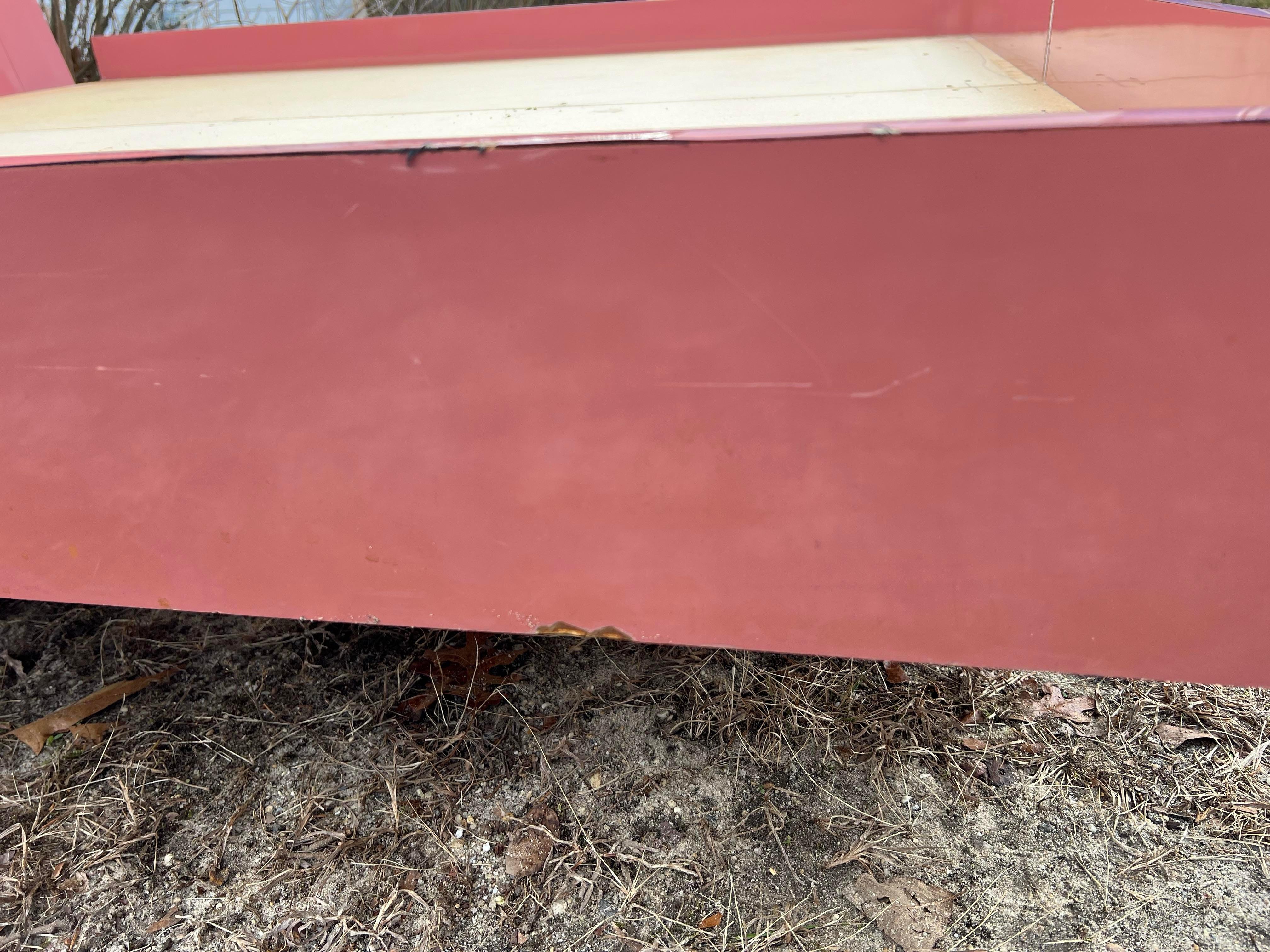 1980 Blush Pink Laminiertes King Size Kopfteil Schwebendes Plateau im Zustand „Gut“ in Staten Island, NY