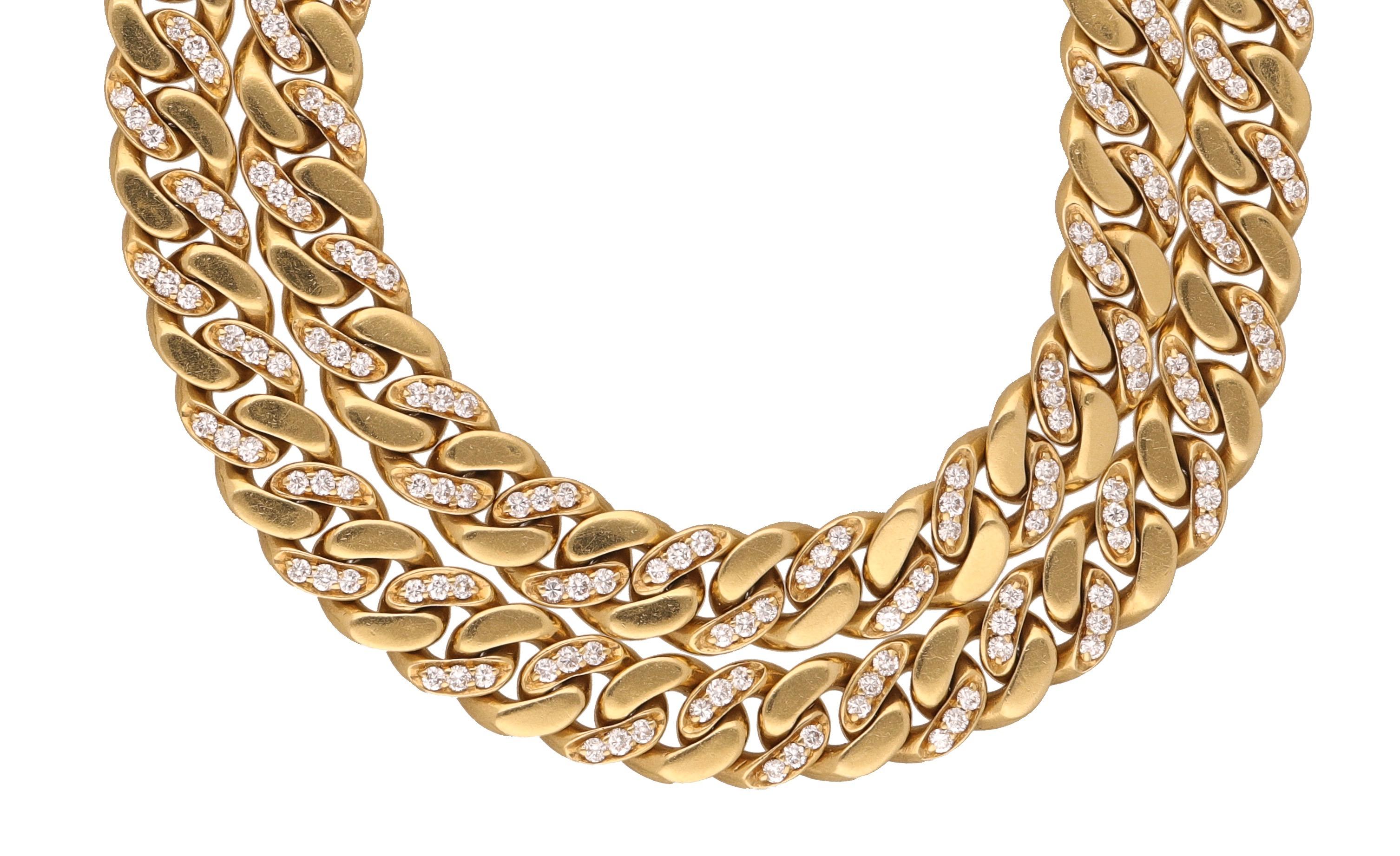 18 kt. yellow gold ( gr. 193,90 ) groumette necklace with 8.80 ct. of round-cut diamonds signed by Bulgari.
This classic necklace is hand-made in Italy.
1980 ca.
Lenght cm. 88,00