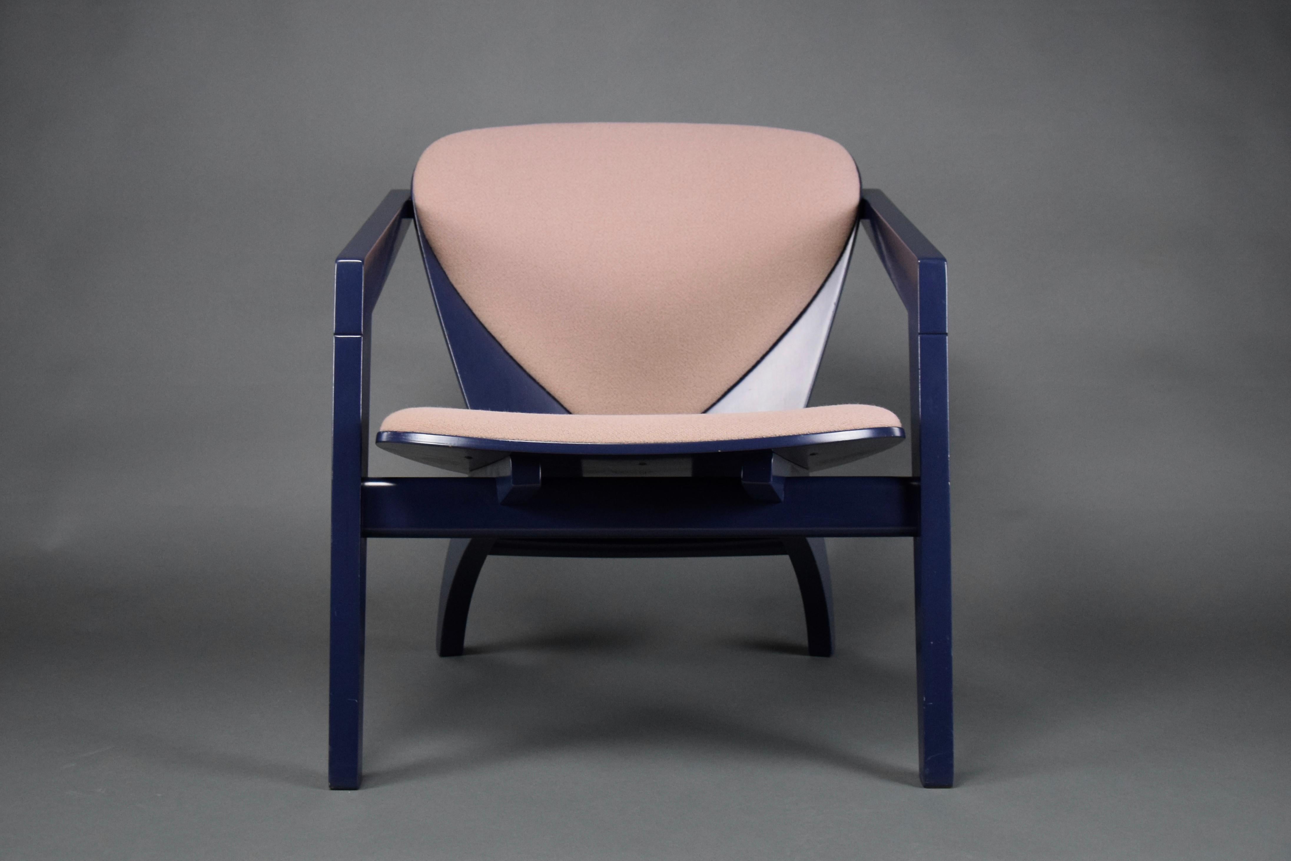 Mid-Century Modern 1980 Butterfly Blue Lounge Chair GE 460 Designed by Hans Wegner For Sale