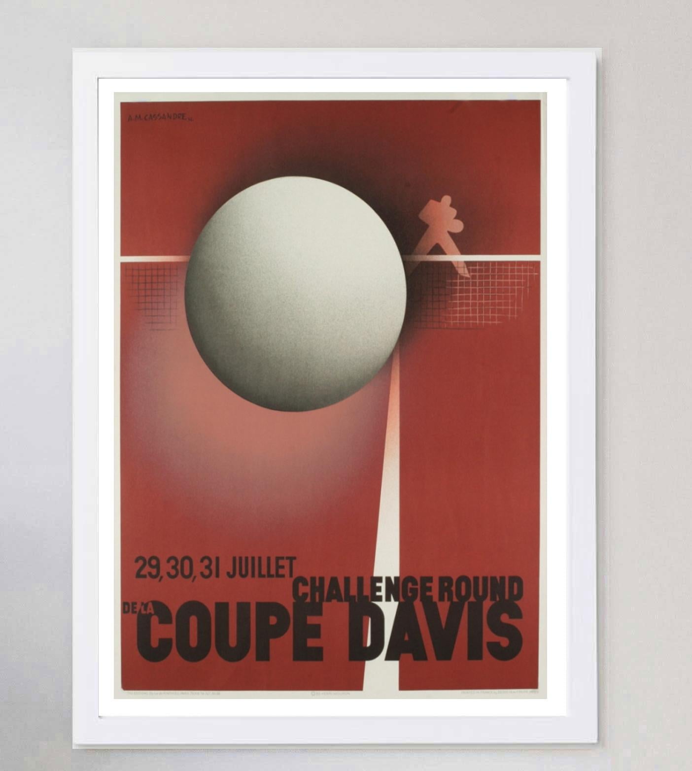 1980 Coupe Davis - A.M. Original-Vintage-Poster von Cassandre im Zustand „Gut“ im Angebot in Winchester, GB