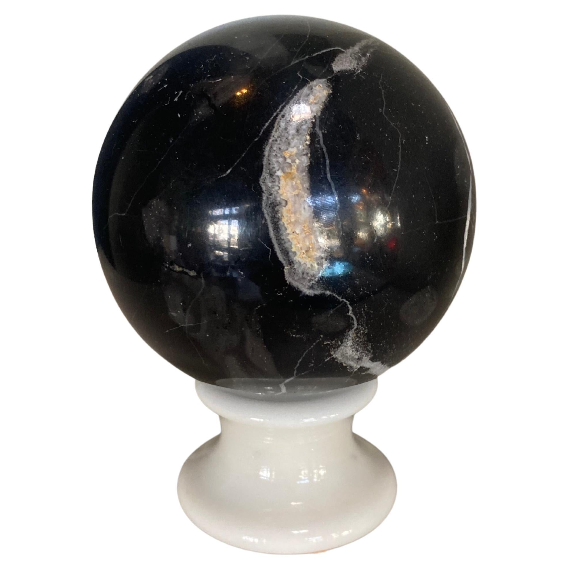 1980 Decorative Italian Marble Sphere For Sale