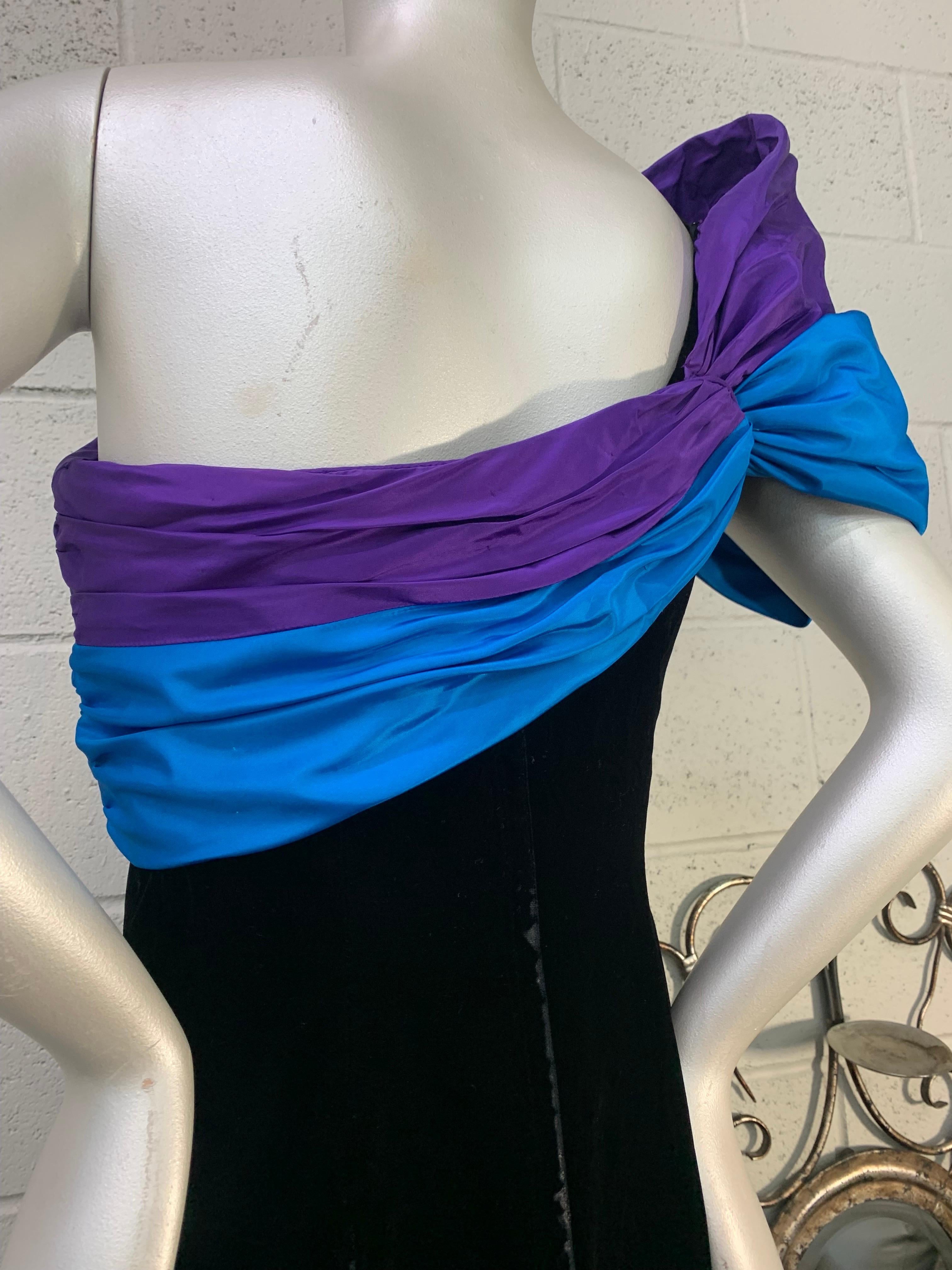 1980 Eugene Alexander Black Velvet Evening Gown w Cobalt & Purple Silk Sash  For Sale 3