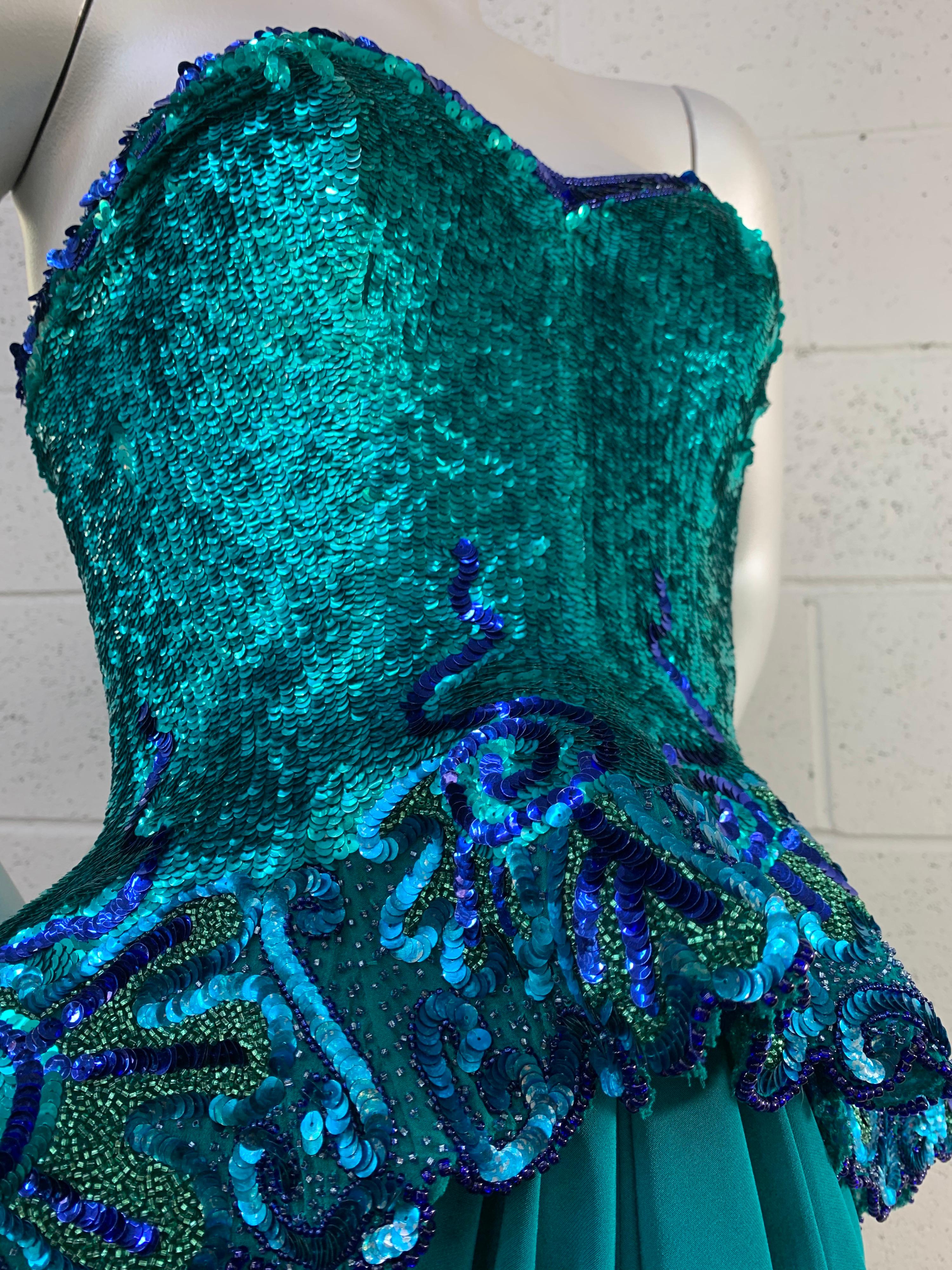 Donna 1980 Fabrice Lagoon Blue Sequin & Satin Abito senza spalline con peplo voluminoso in vendita