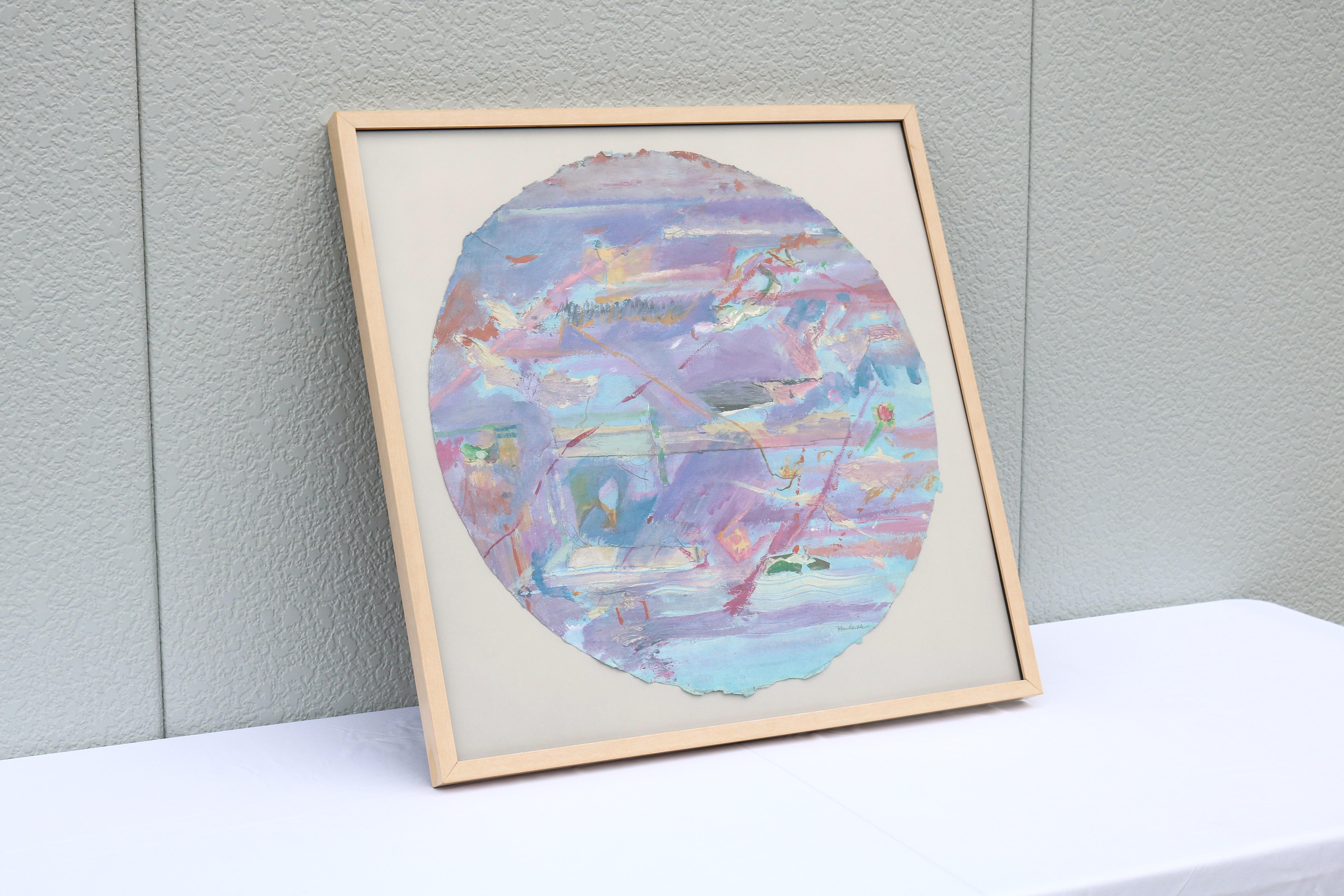 1980 Frances Kornbluth Collage único circular abstracto de técnica mixta sobre papel Plexiglás en venta