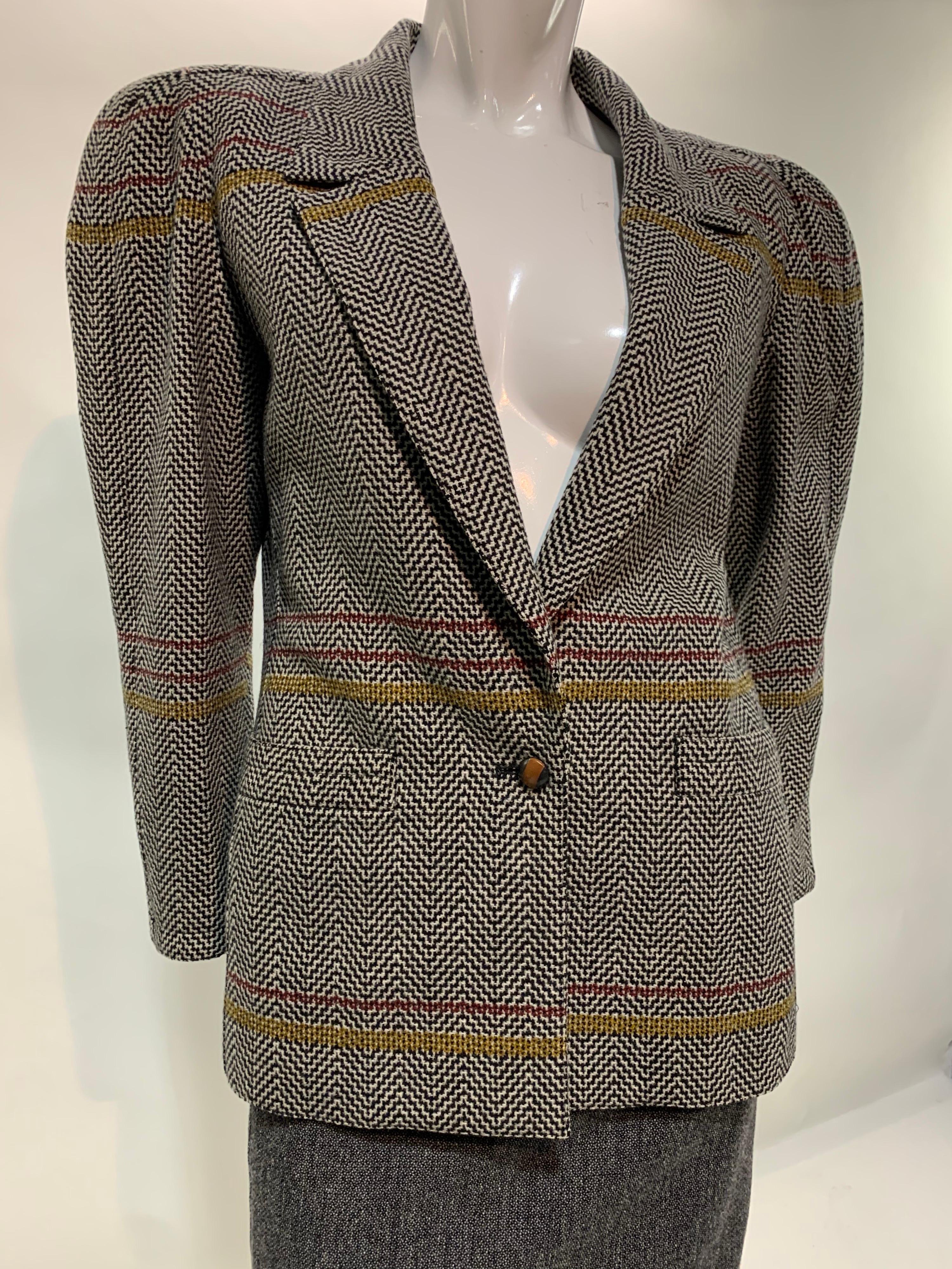 Women's 1980 Gianni Versace Mixed Tweed Skirt Suit w/ Structured Shoulder Silhouette For Sale