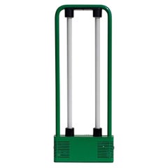 1980 Gigante per Zerbetto Lampada da parete verde fluorescente di design postmoderno